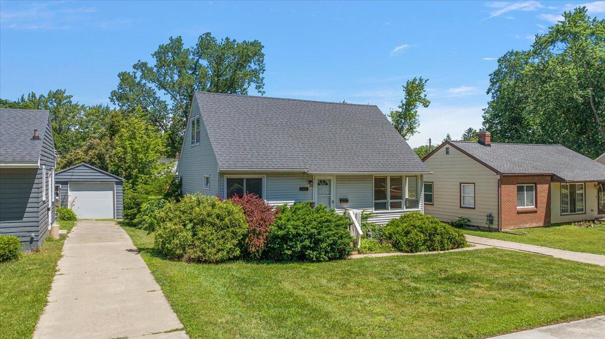2223 Audobon Drive SE Grand Rapids MI 49506
