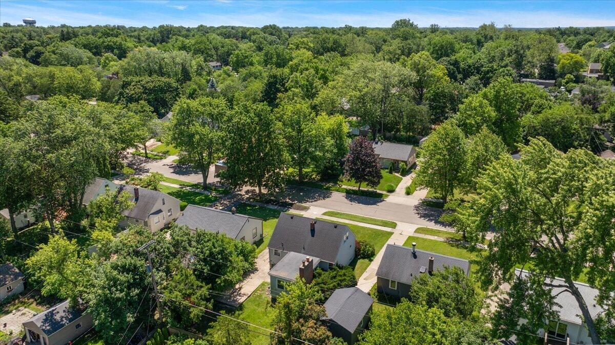 2223 Audobon Drive SE Grand Rapids MI 49506