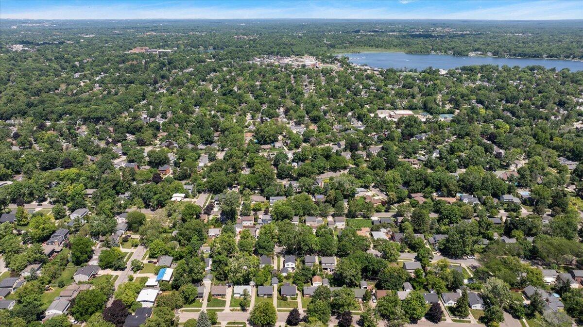 2223 Audobon Drive SE Grand Rapids MI 49506