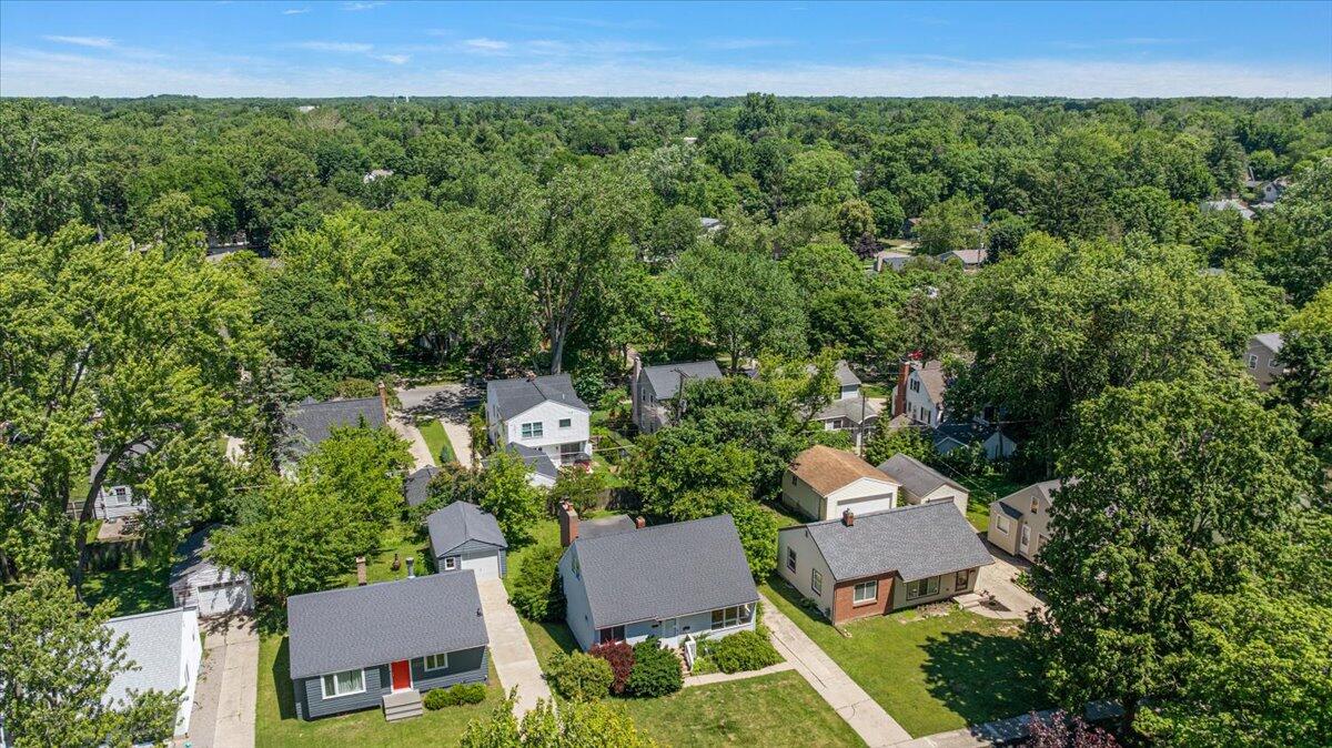 2223 Audobon Drive SE Grand Rapids MI 49506