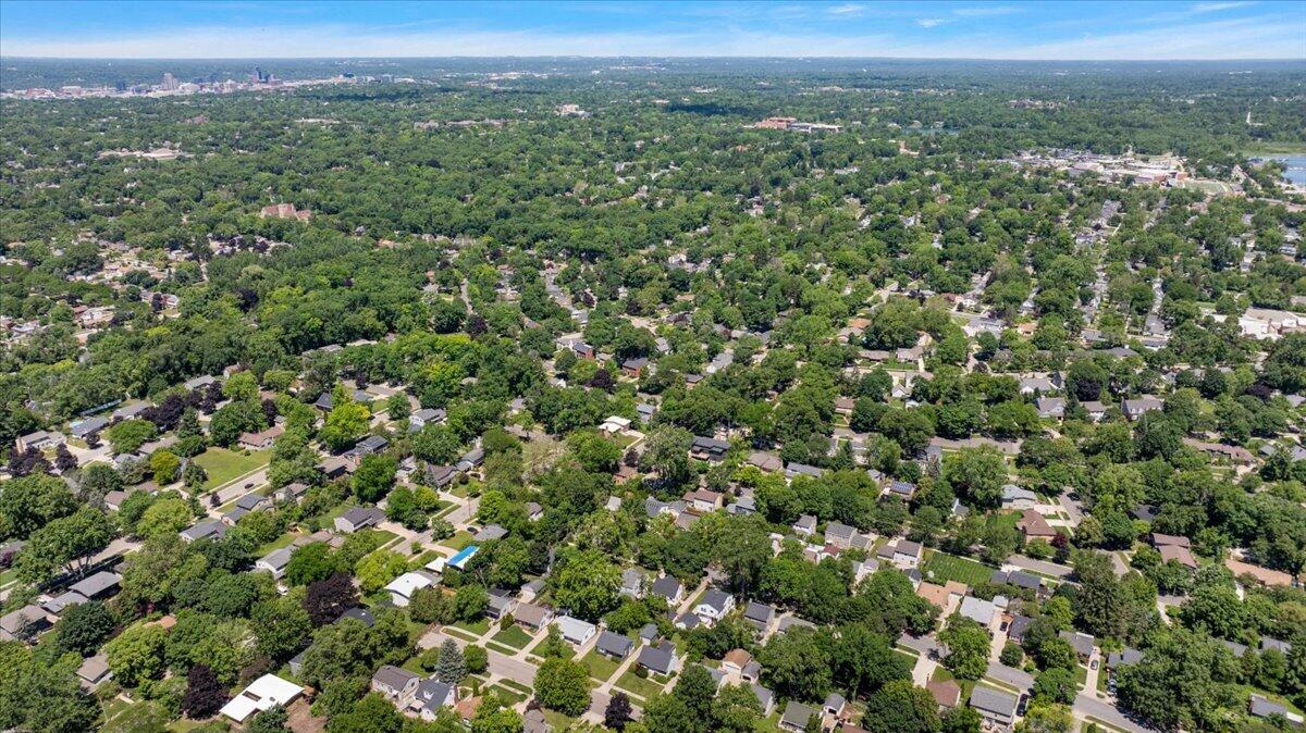 2223 Audobon Drive SE Grand Rapids MI 49506