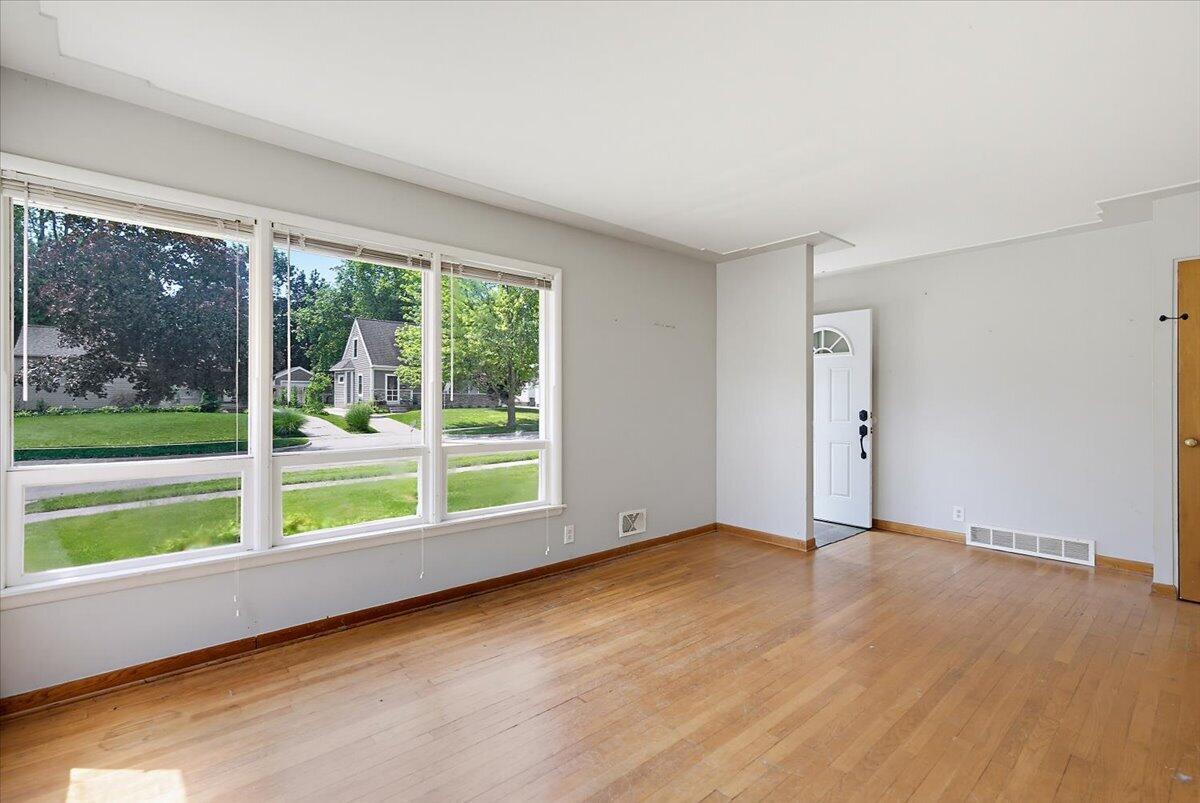 2223 Audobon Drive SE Grand Rapids MI 49506