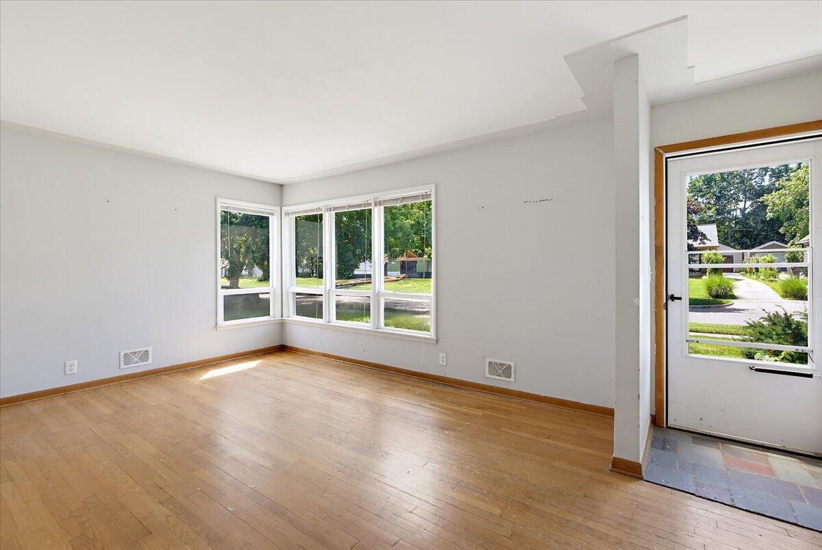 2223 Audobon Drive SE Grand Rapids MI 49506