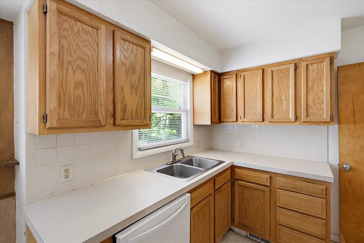 2223 Audobon Drive SE Grand Rapids MI 49506