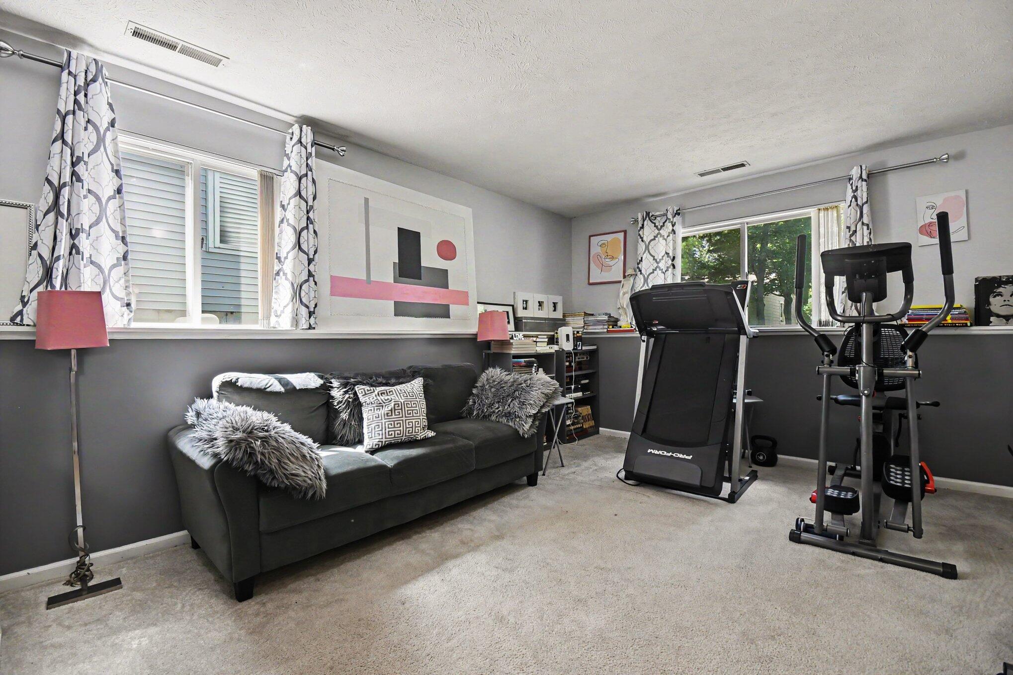 859 Summer Creek Court SE Grand Rapids MI 49508