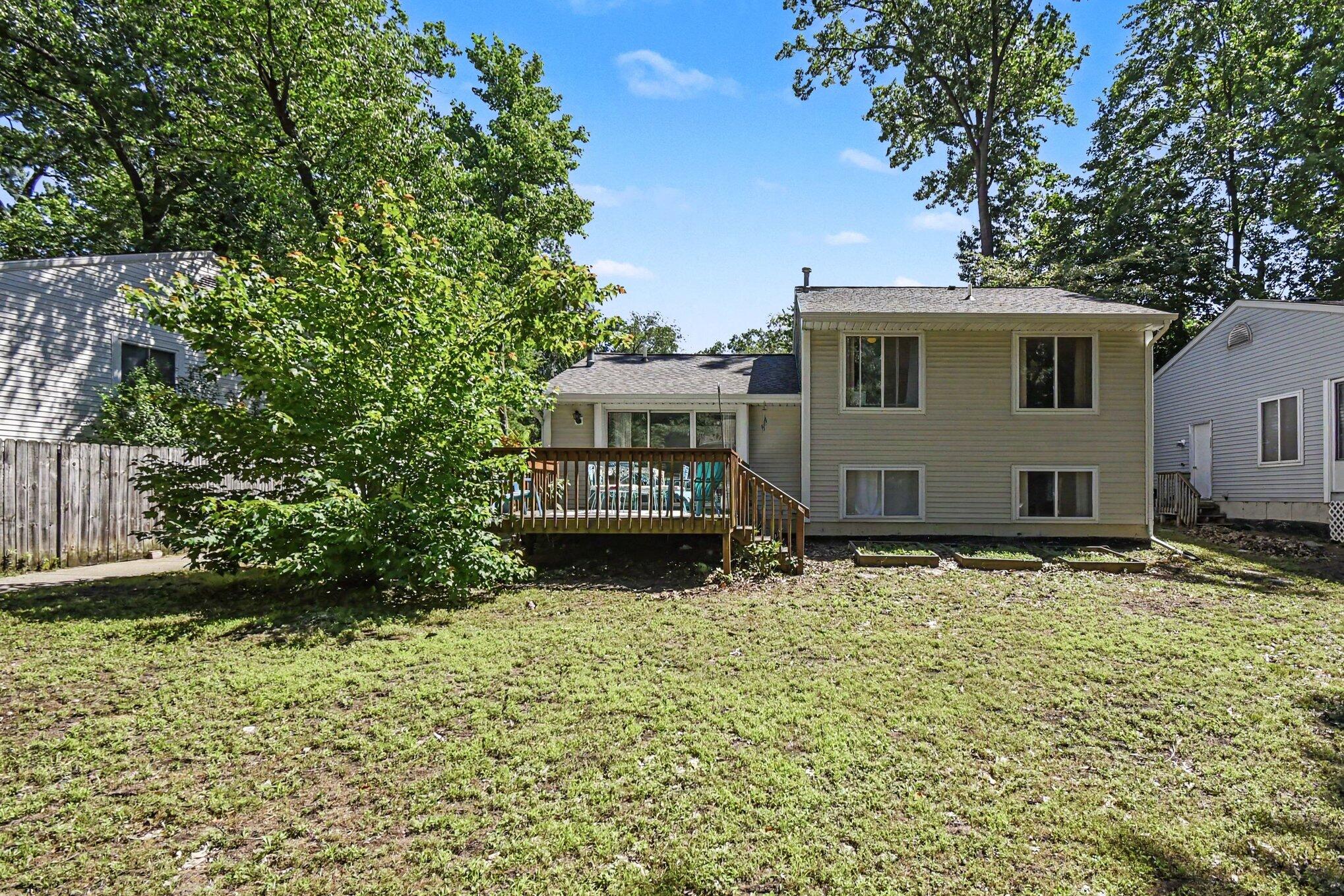 859 Summer Creek Court SE Grand Rapids MI 49508