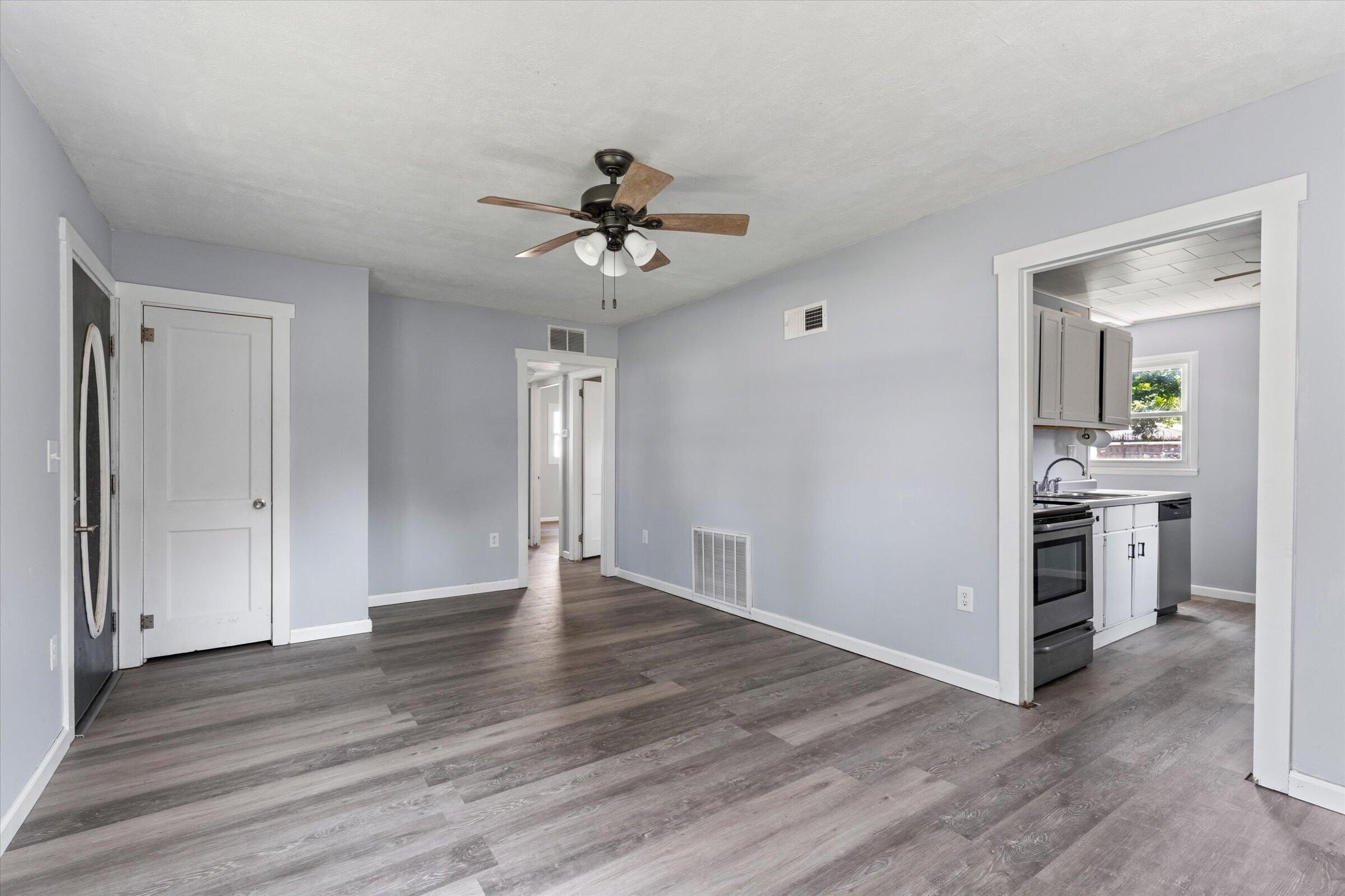 1822 Sycamore Street Niles MI 49120