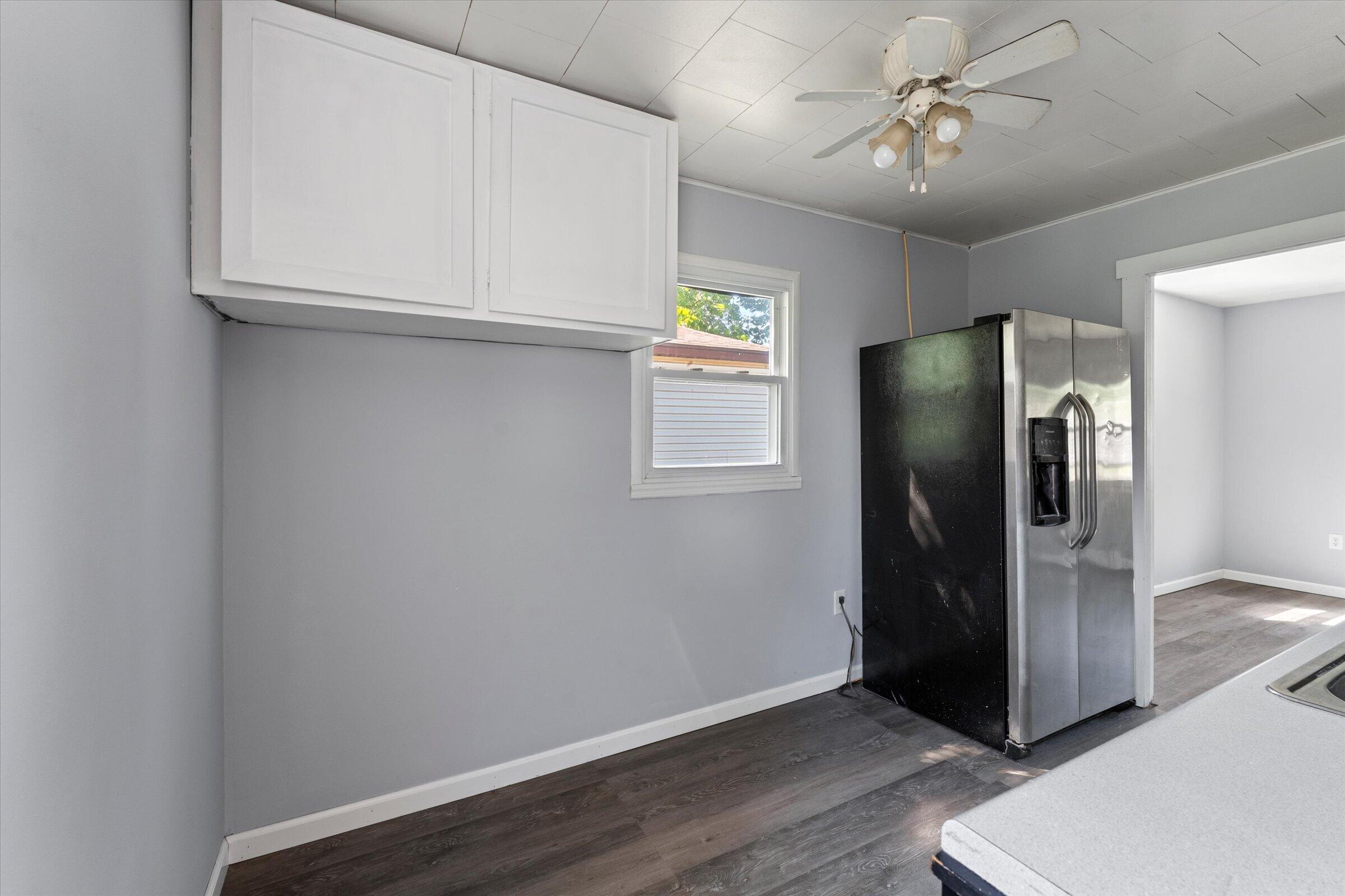 1822 Sycamore Street Niles MI 49120