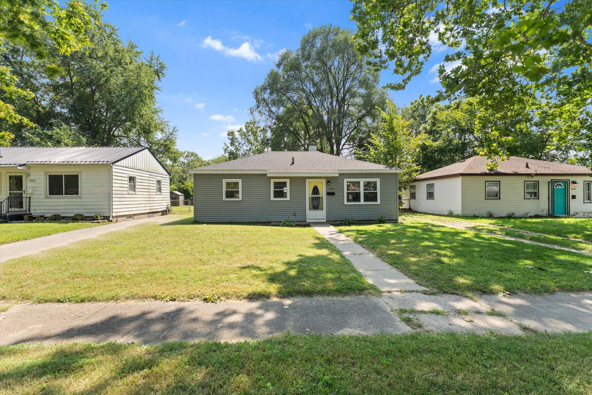1822 Sycamore Street Niles MI 49120