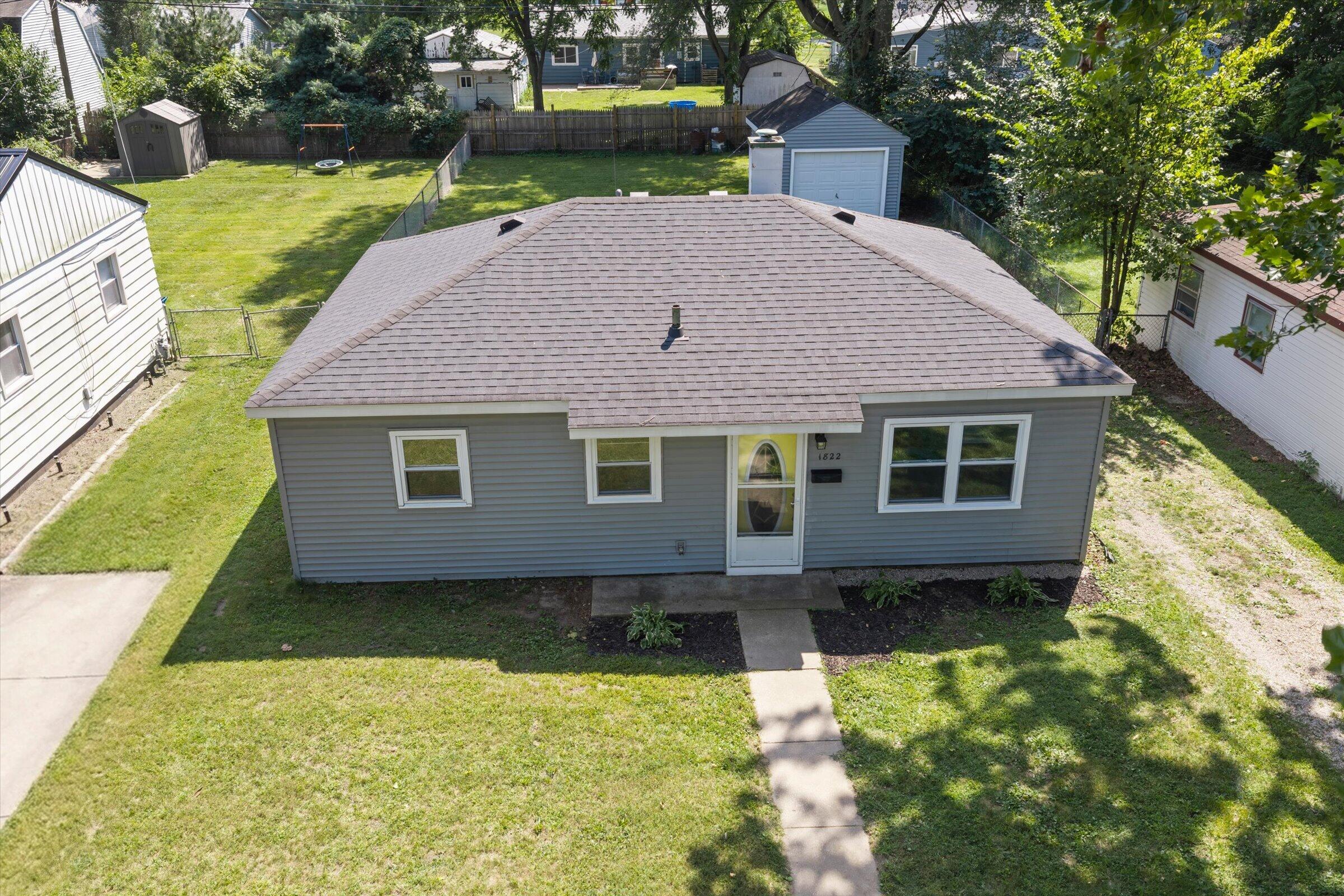 1822 Sycamore Street Niles MI 49120