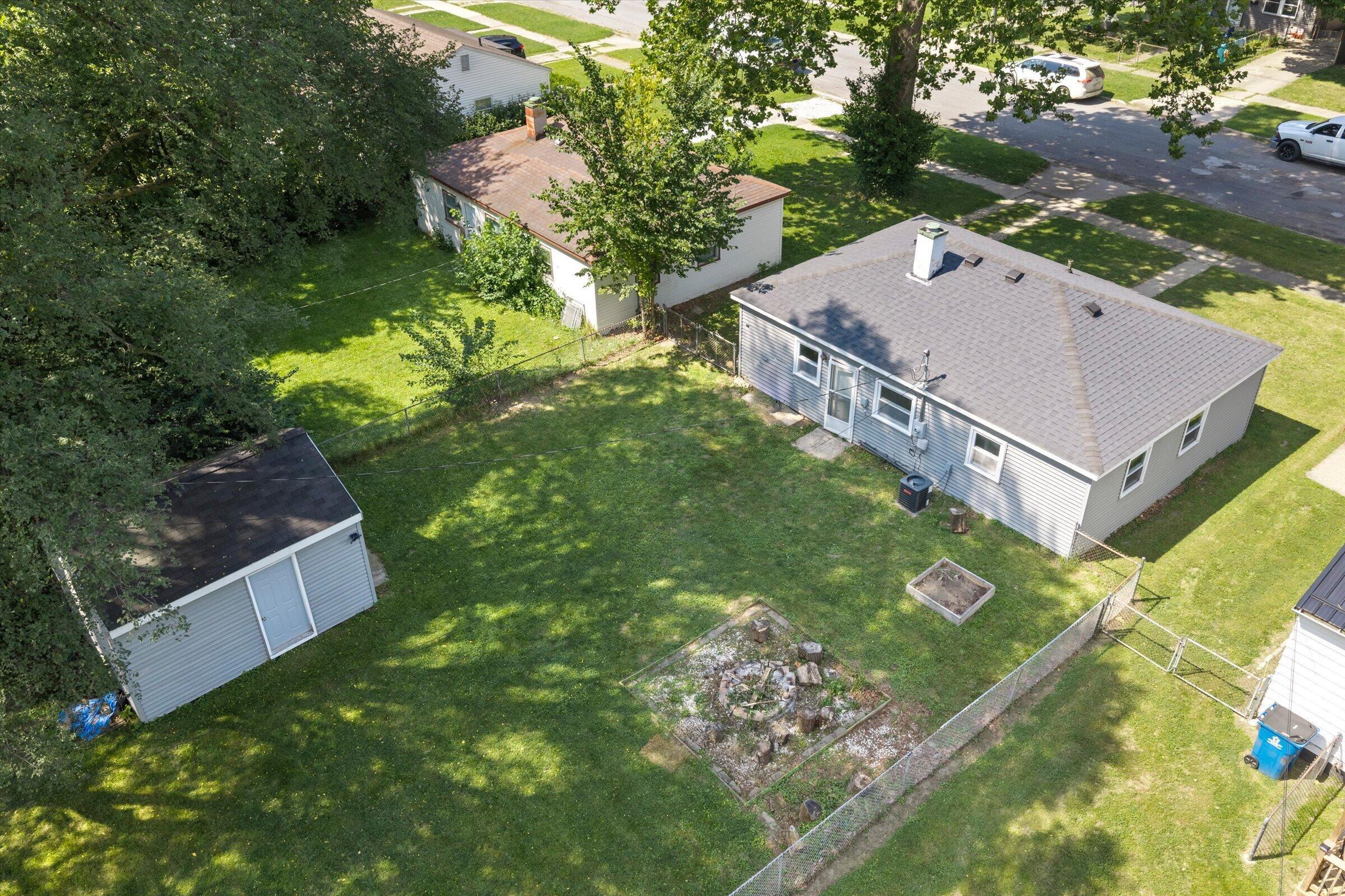 1822 Sycamore Street Niles MI 49120