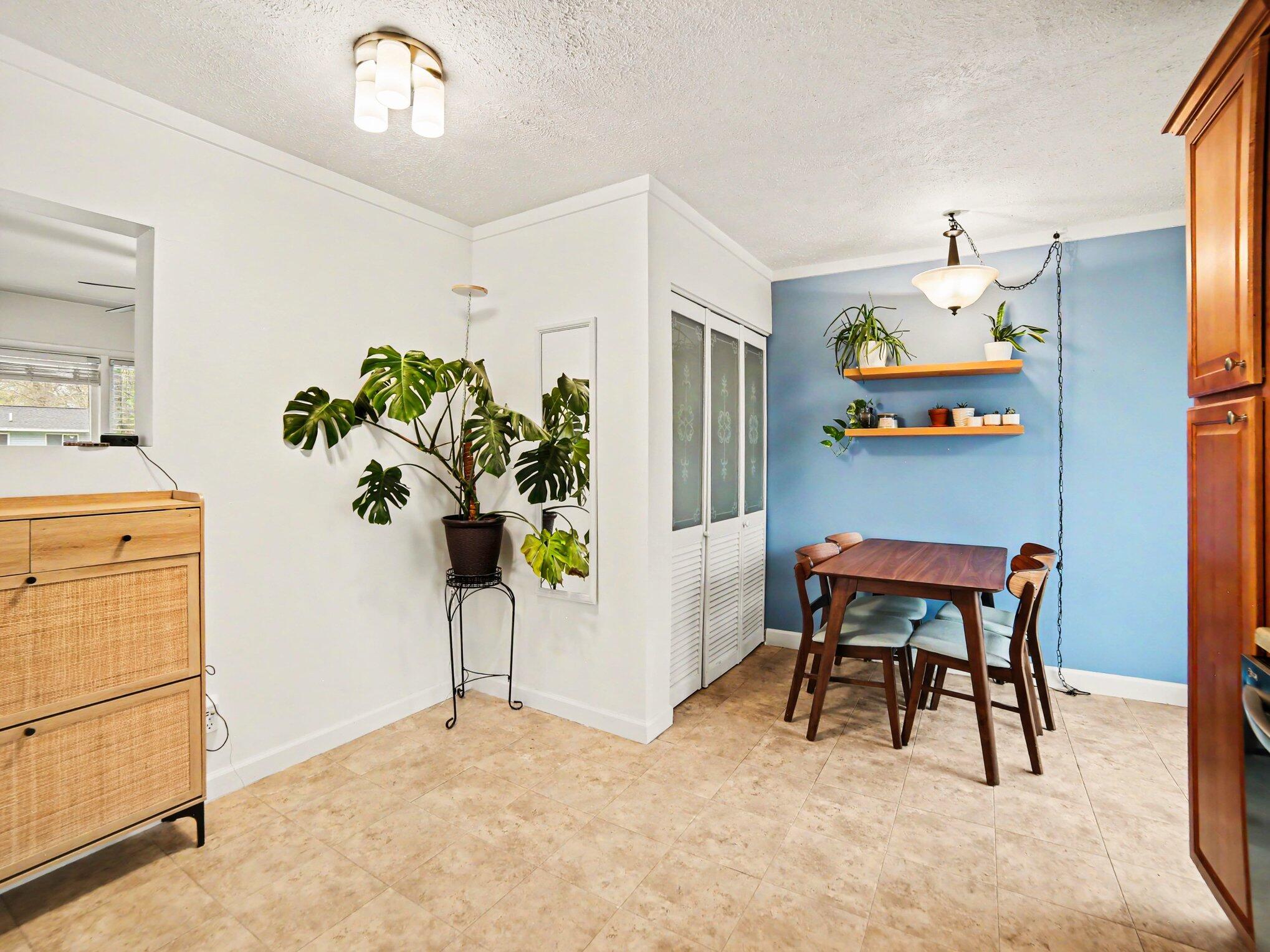 2492 Wesley Avenue Muskegon MI 49442
