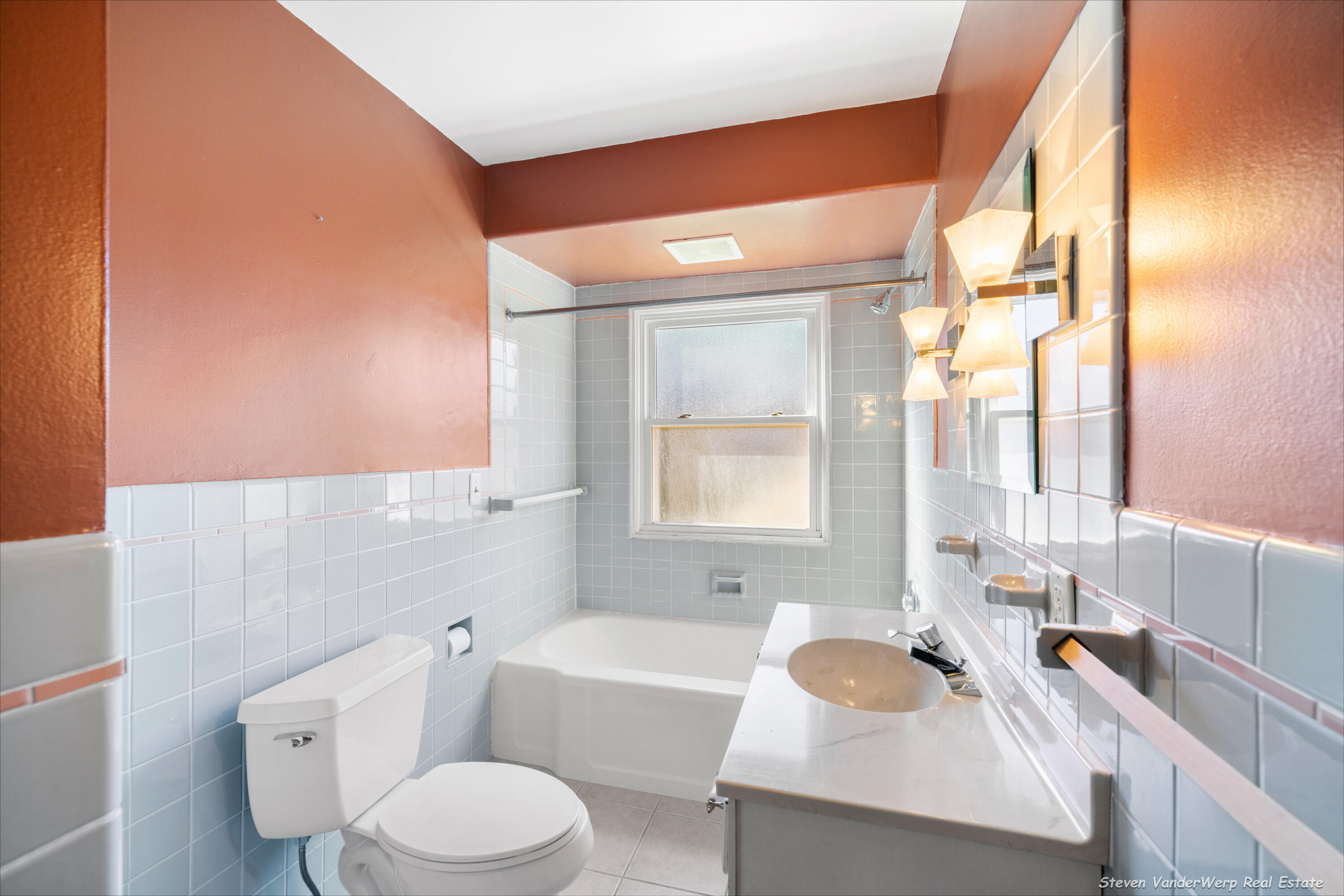 244 Grand Avenue Grand Haven MI 49417