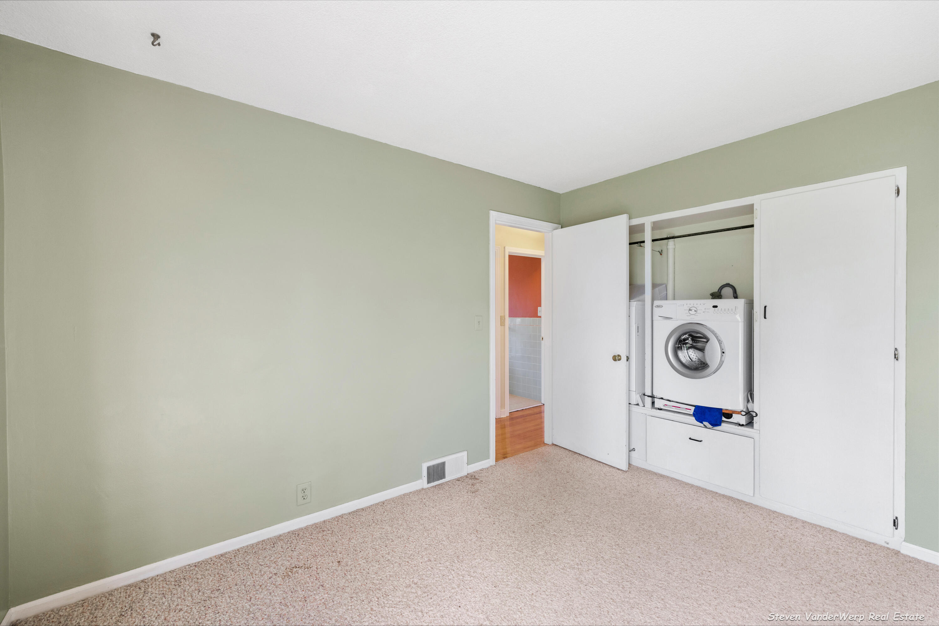 244 Grand Avenue Grand Haven MI 49417