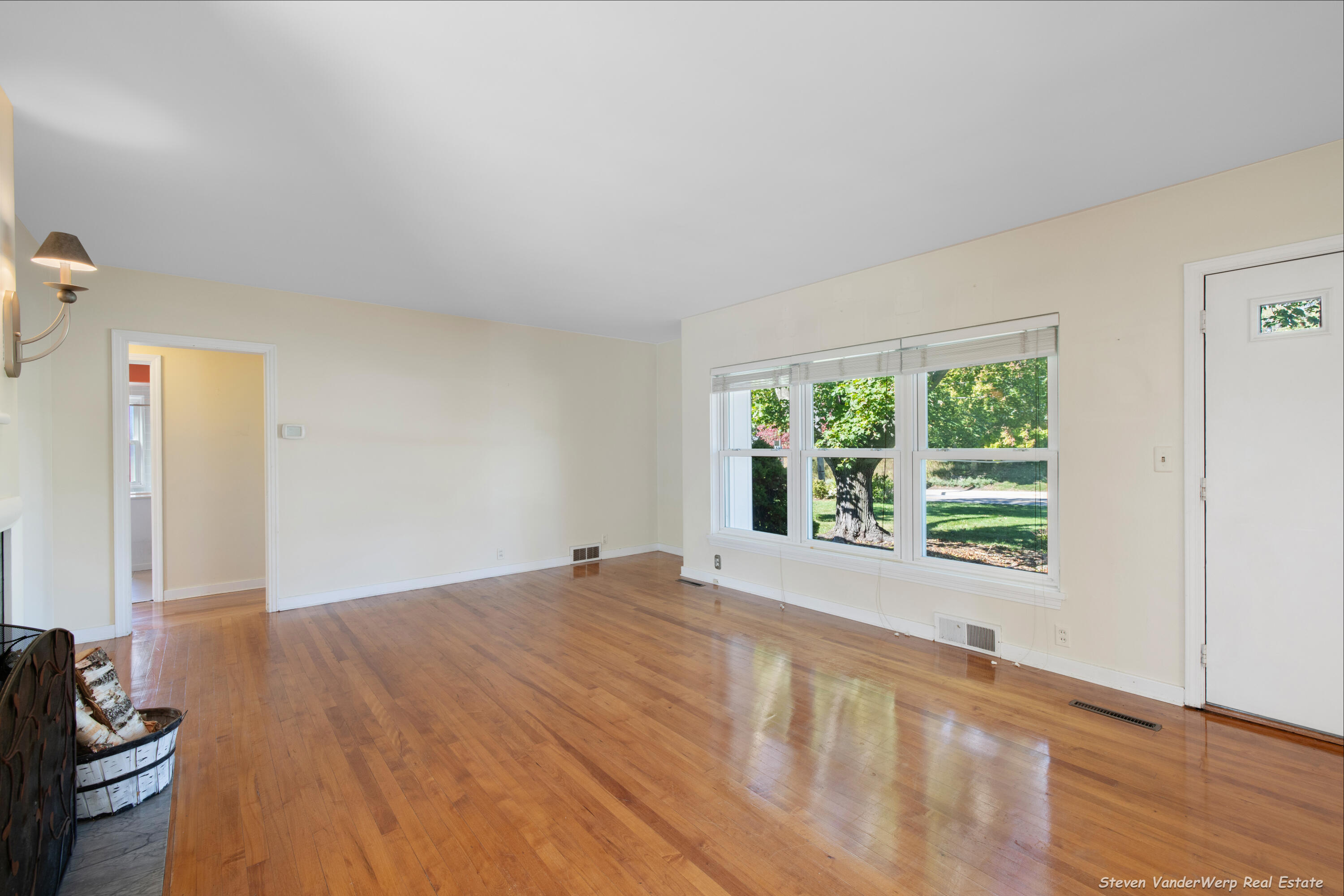 244 Grand Avenue Grand Haven MI 49417