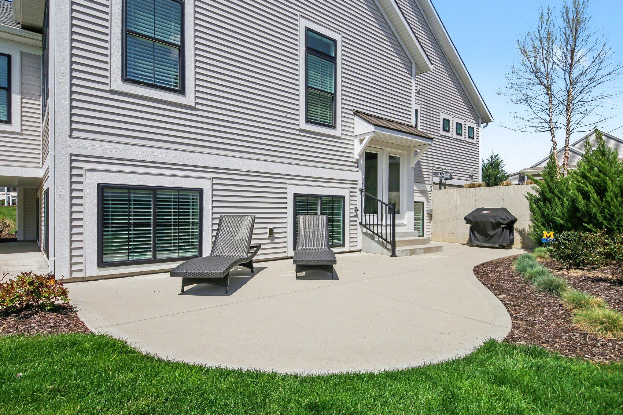 7912 Whistle Creek Court SW Byron Center MI 49315