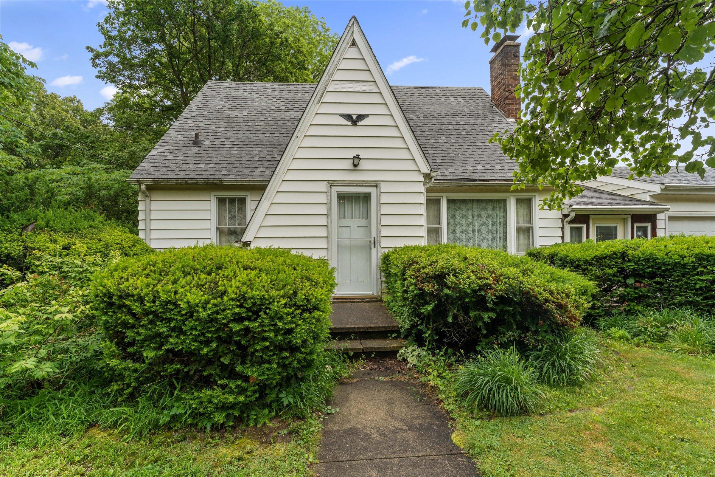 506 Main Street Buchanan MI 49107