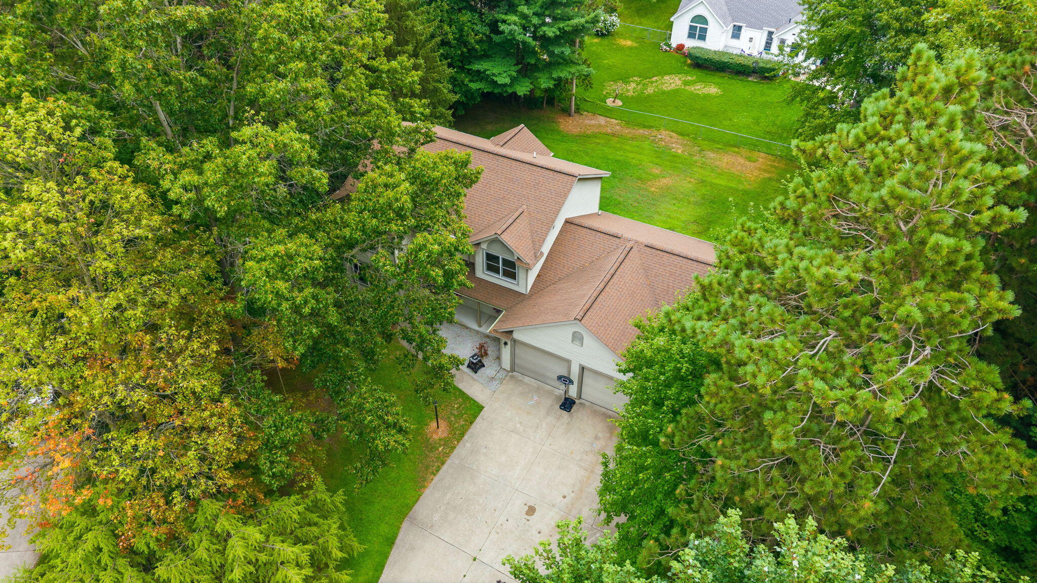 15250 Hofma Drive Grand Haven MI 49417