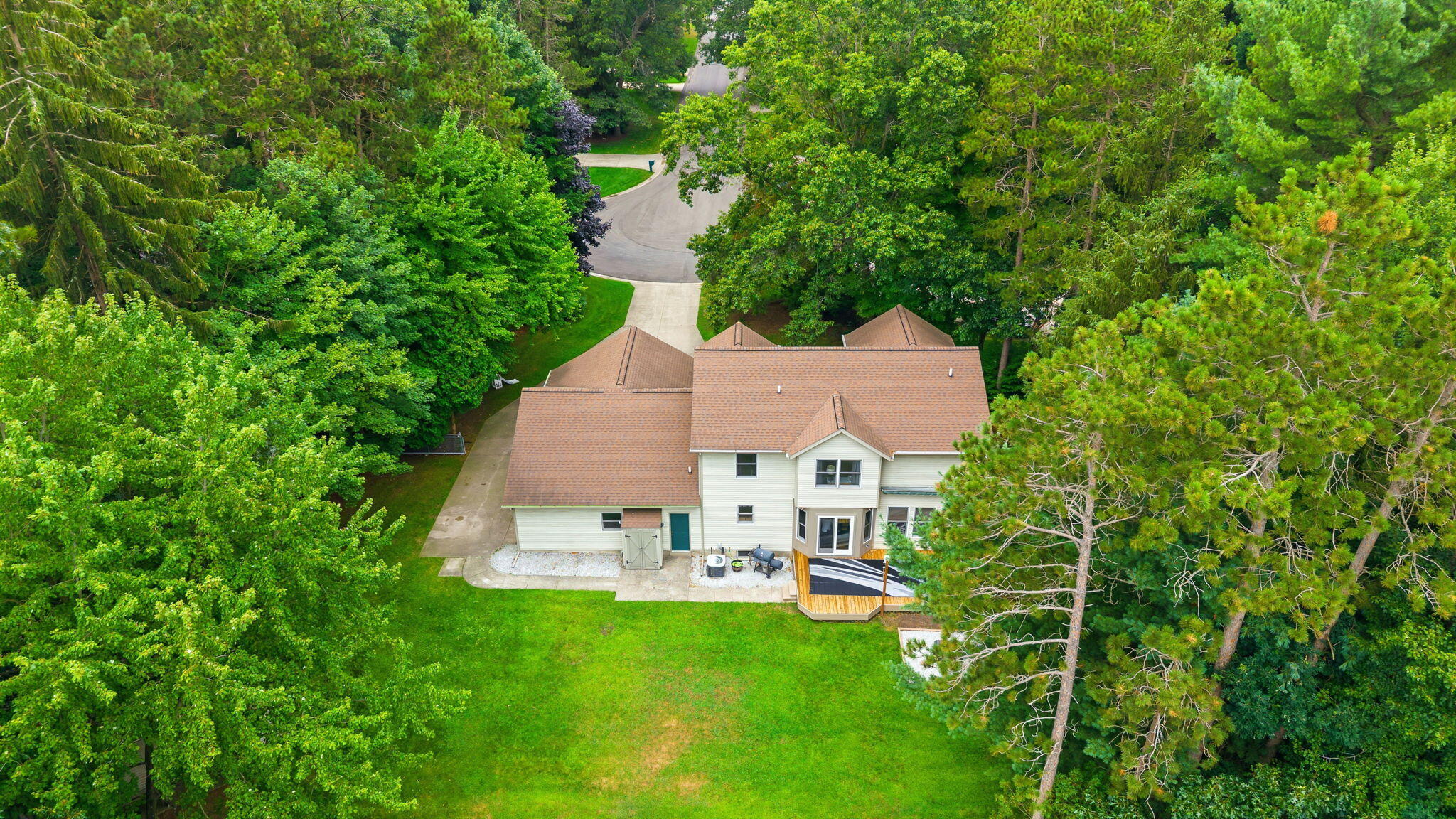 15250 Hofma Drive Grand Haven MI 49417
