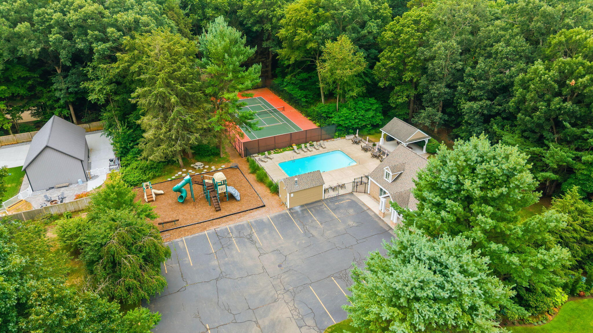15250 Hofma Drive Grand Haven MI 49417
