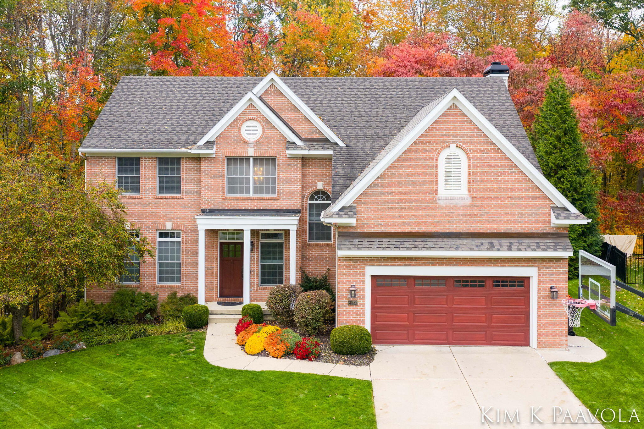 6289 Scarborough Drive SE Ada MI 49301