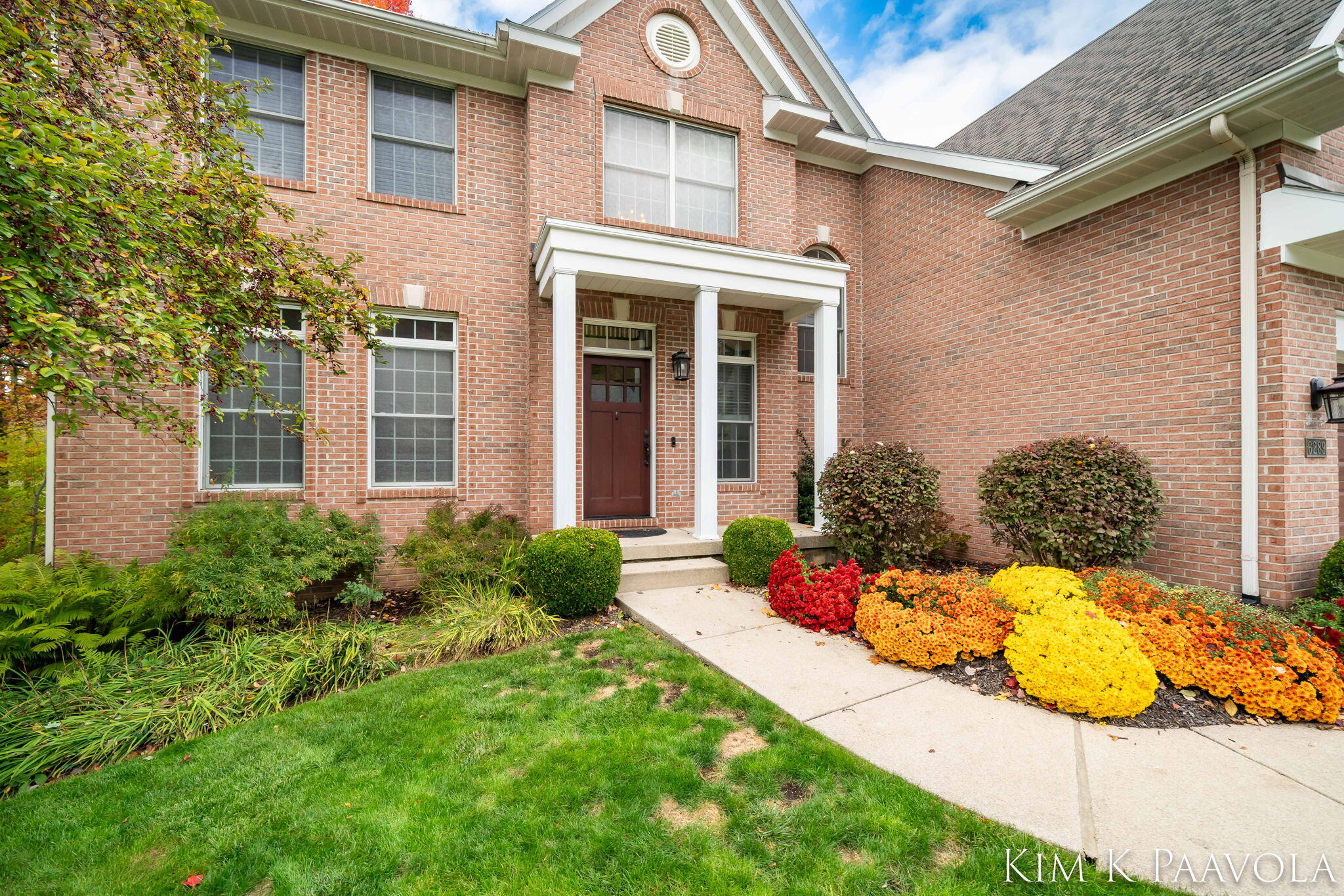 6289 Scarborough Drive SE Ada MI 49301