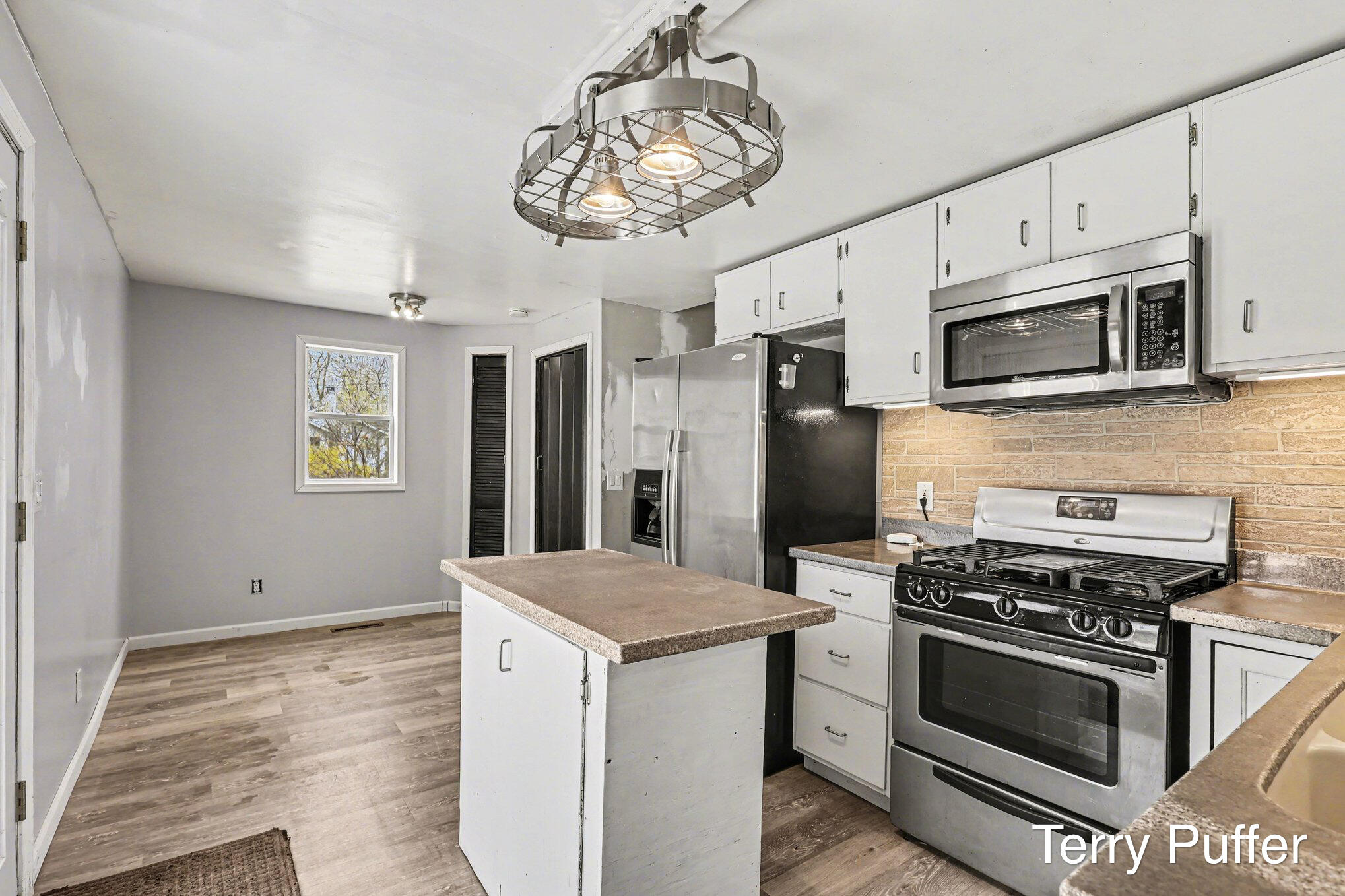 1941 Interwood Street Muskegon MI 49442