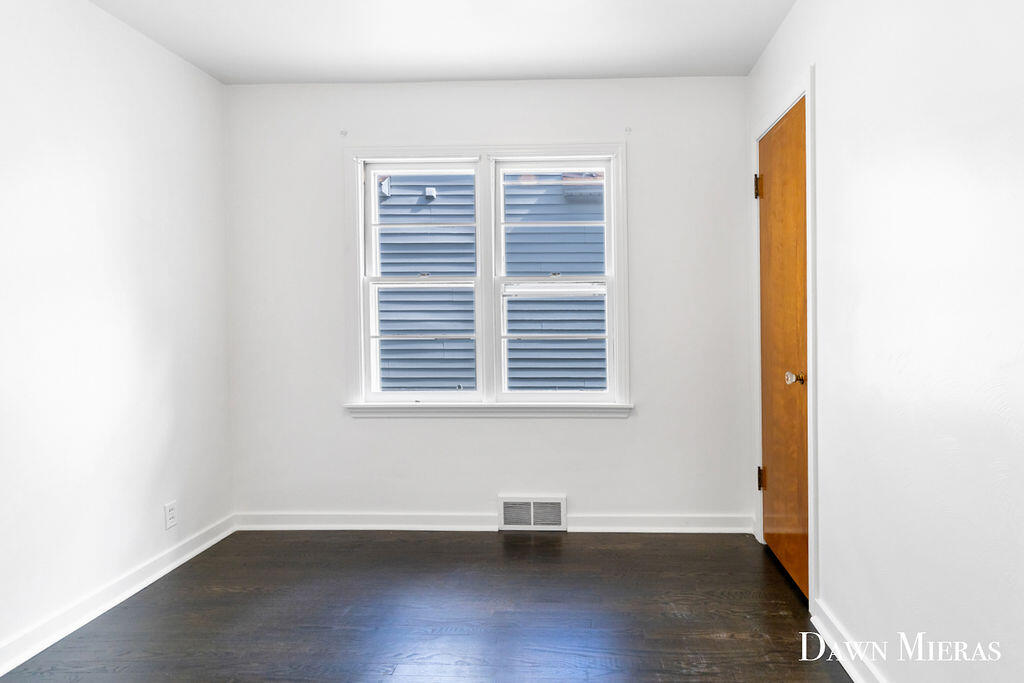 1015 California Street NW Grand Rapids MI 49504