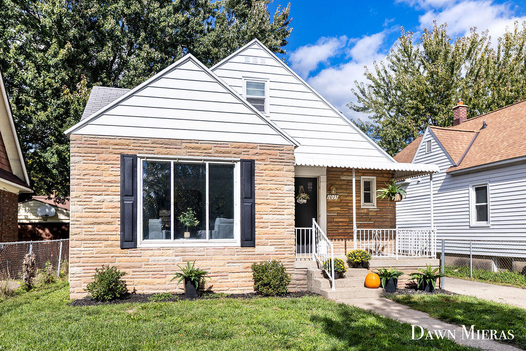 1015 California Street NW Grand Rapids MI 49504