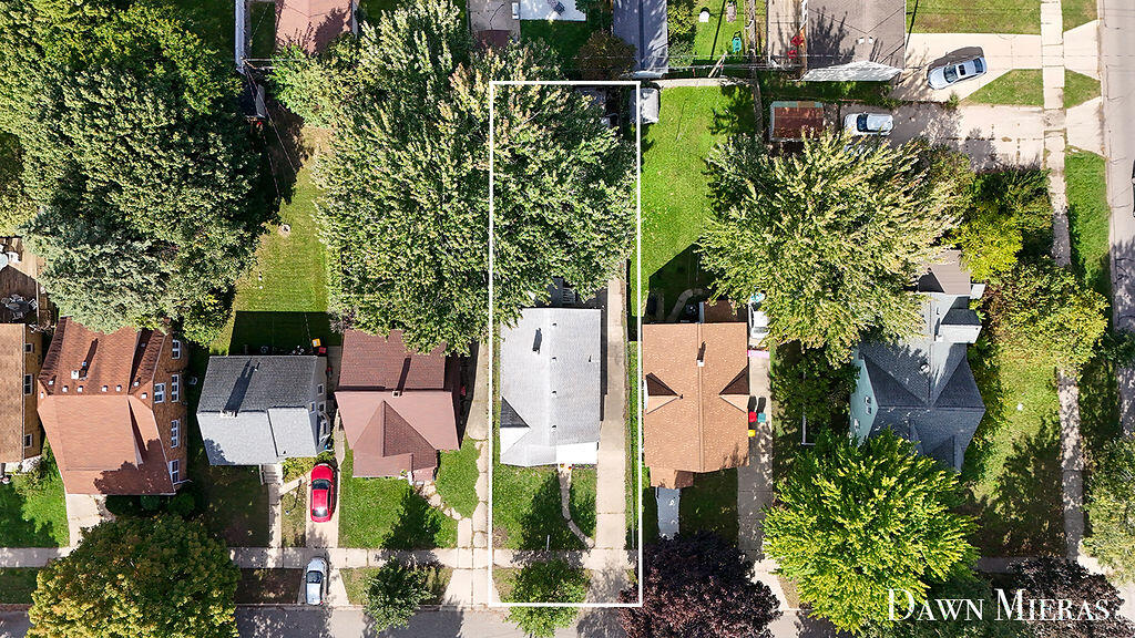 1015 California Street NW Grand Rapids MI 49504