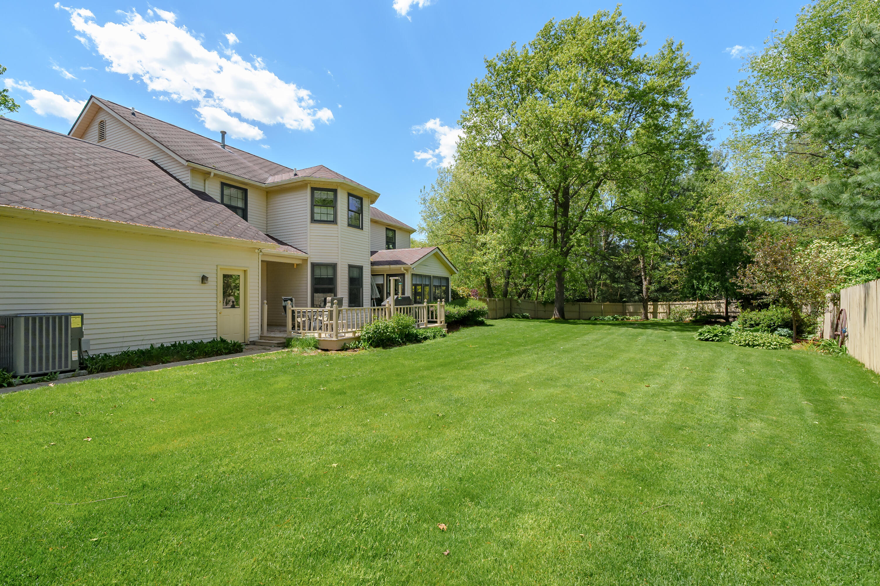 5850 Dunwoody Court Kalamazoo MI 49009