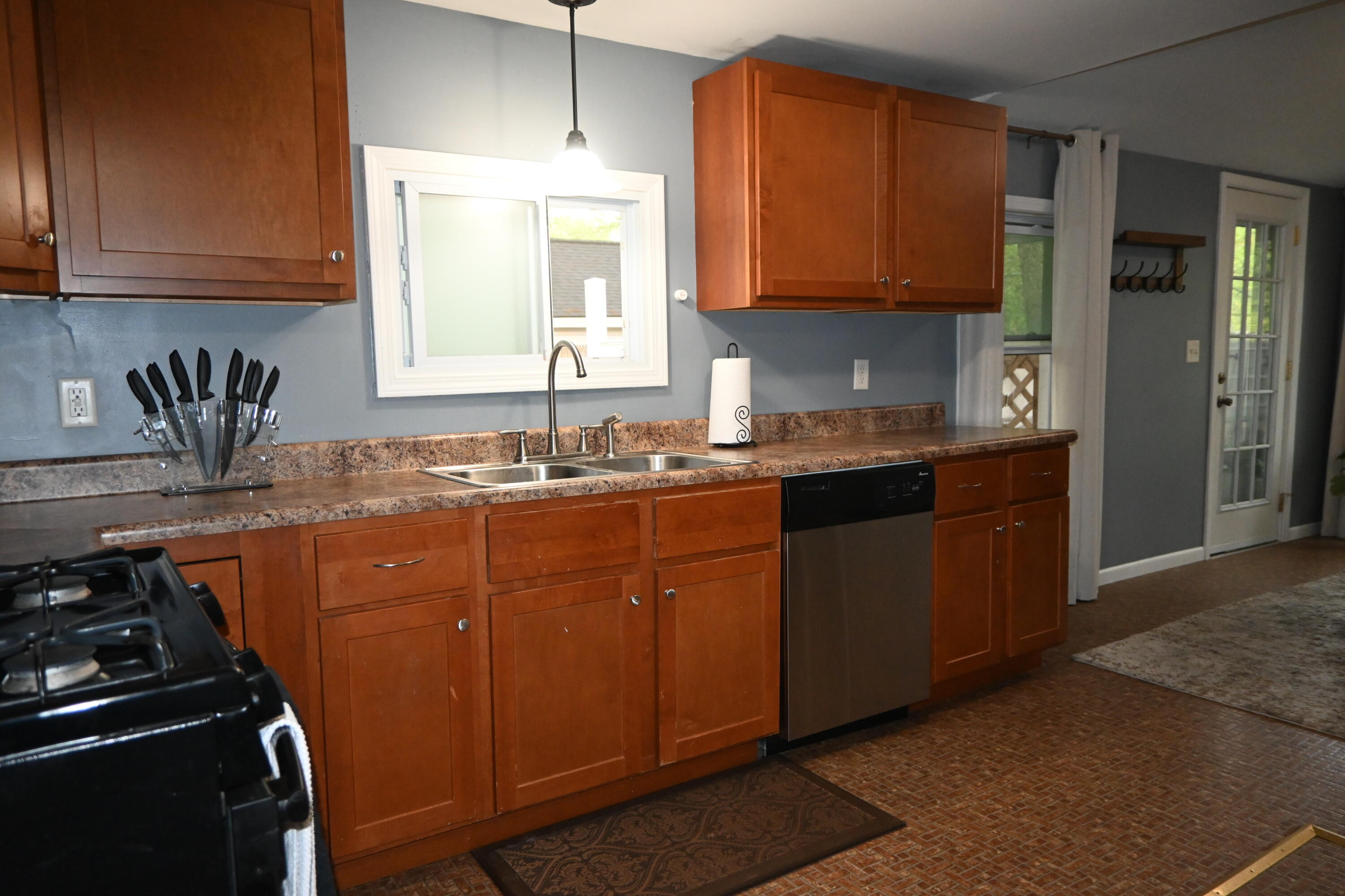 1341 E Summit Avenue Norton Shores MI 49444