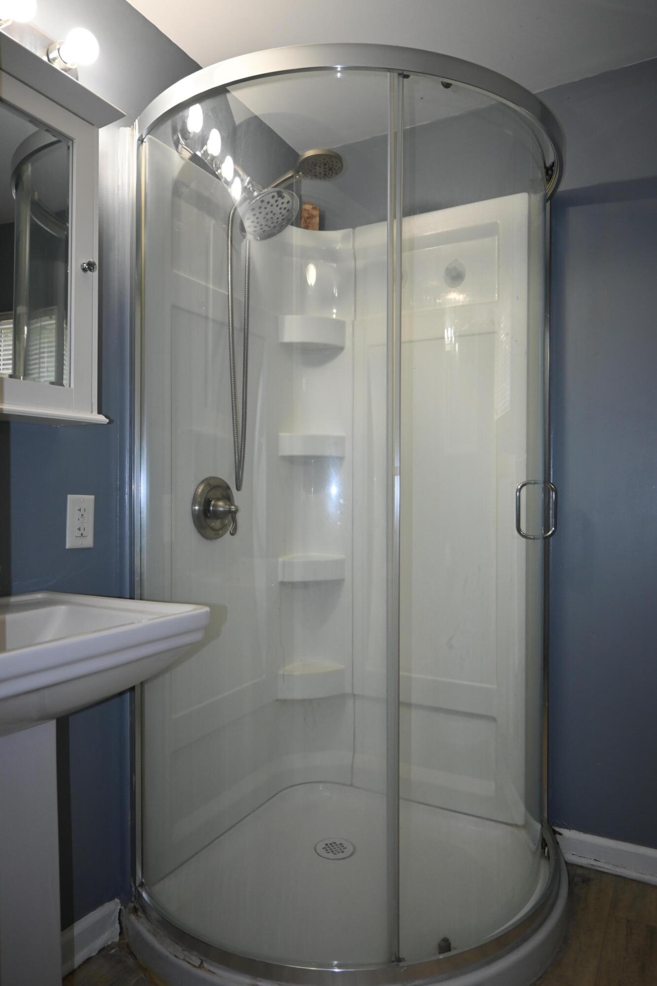 1341 E Summit Avenue Norton Shores MI 49444