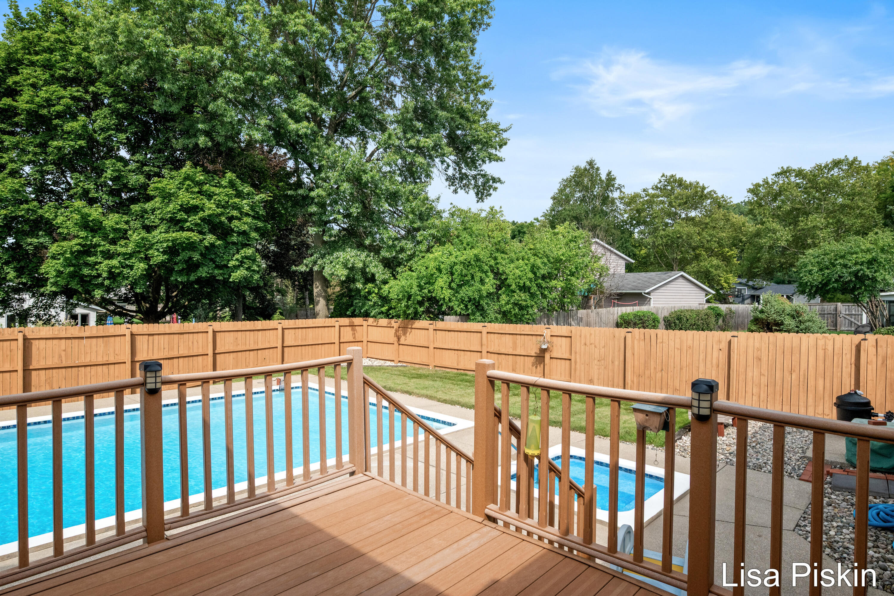 2641 Heathcliff Street SE Grand Rapids MI 49546