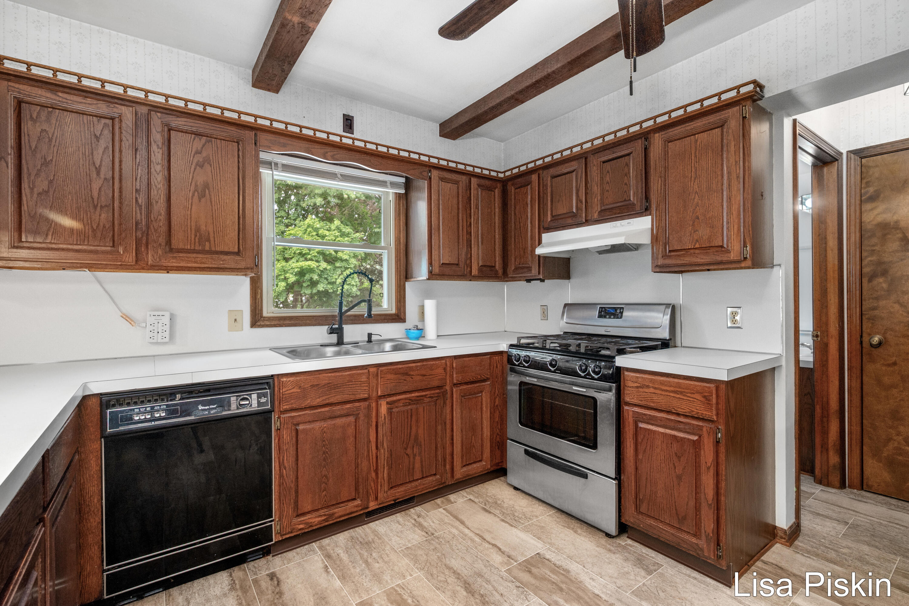 2641 Heathcliff Street SE Grand Rapids MI 49546