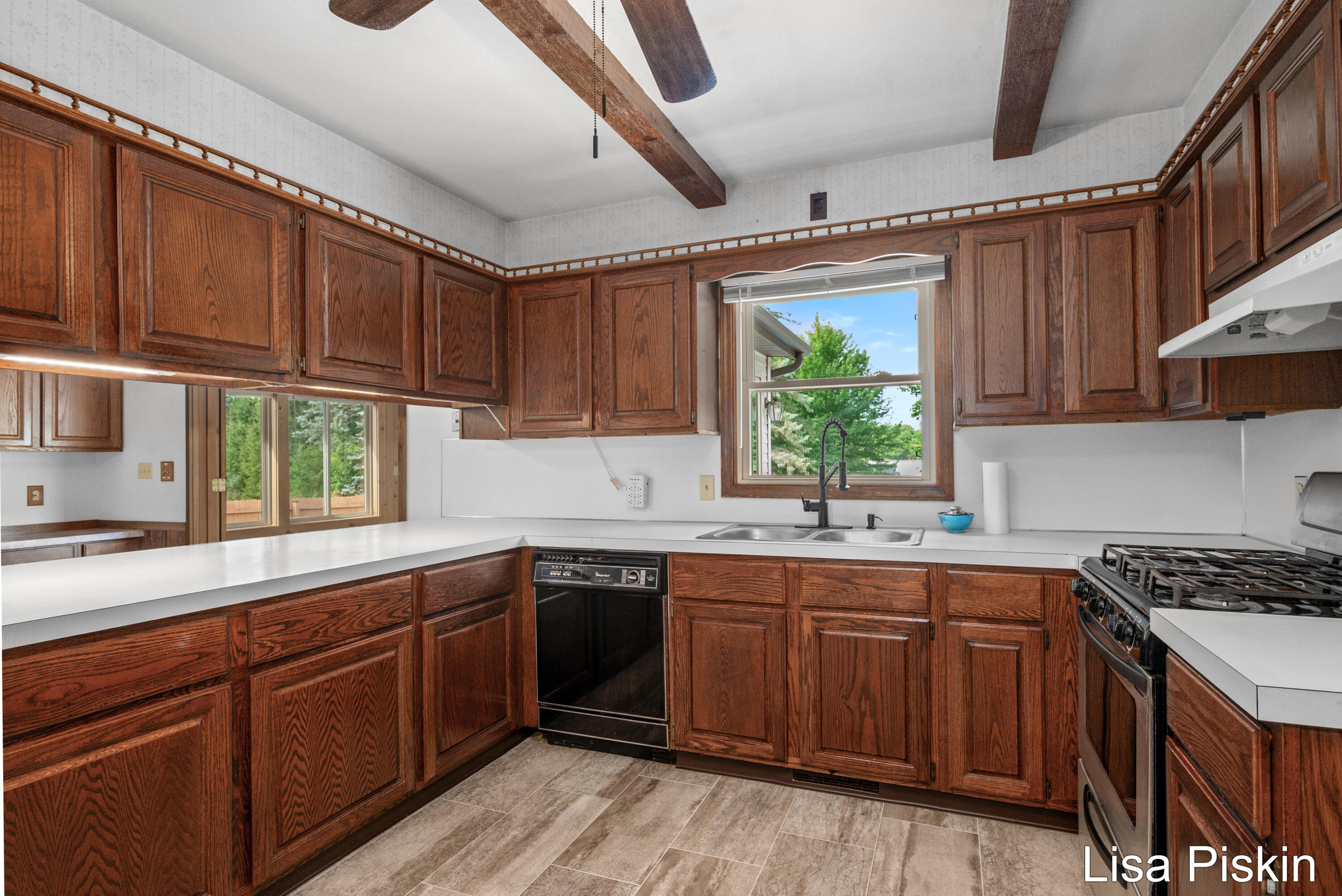 2641 Heathcliff Street SE Grand Rapids MI 49546
