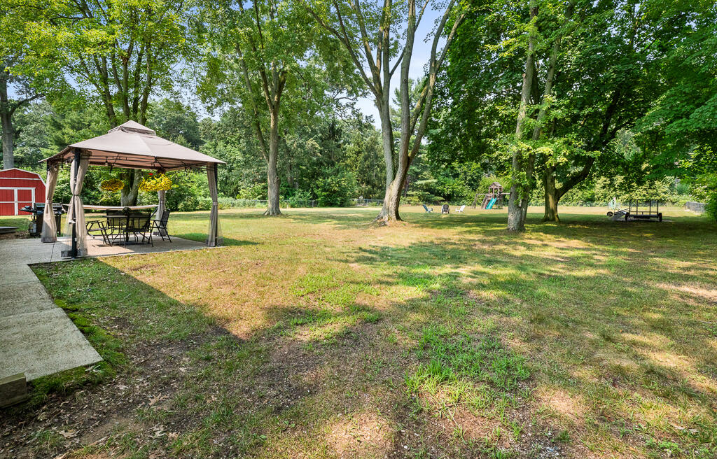 1360 Logan Road Muskegon MI 49445