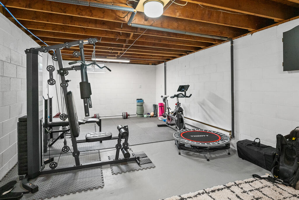 1360 Logan Road Muskegon MI 49445