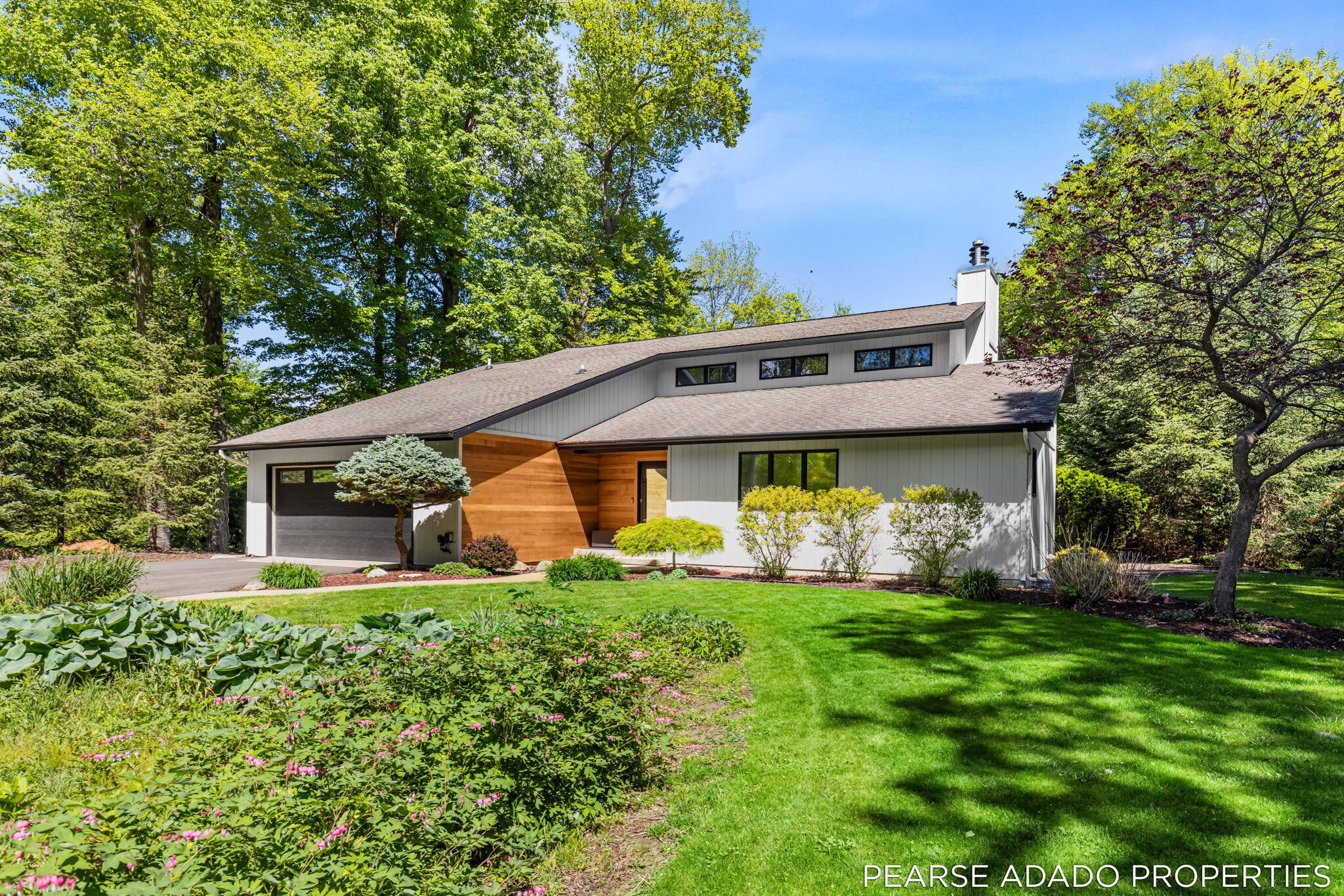 14048 Windemere Drive NW Grand Rapids MI 49534