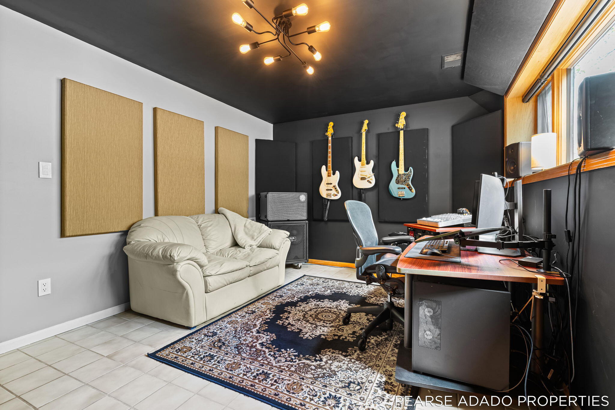 14048 Windemere Drive NW Grand Rapids MI 49534