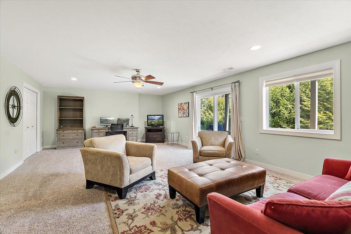 361 Scouts Hill Holland MI 49424