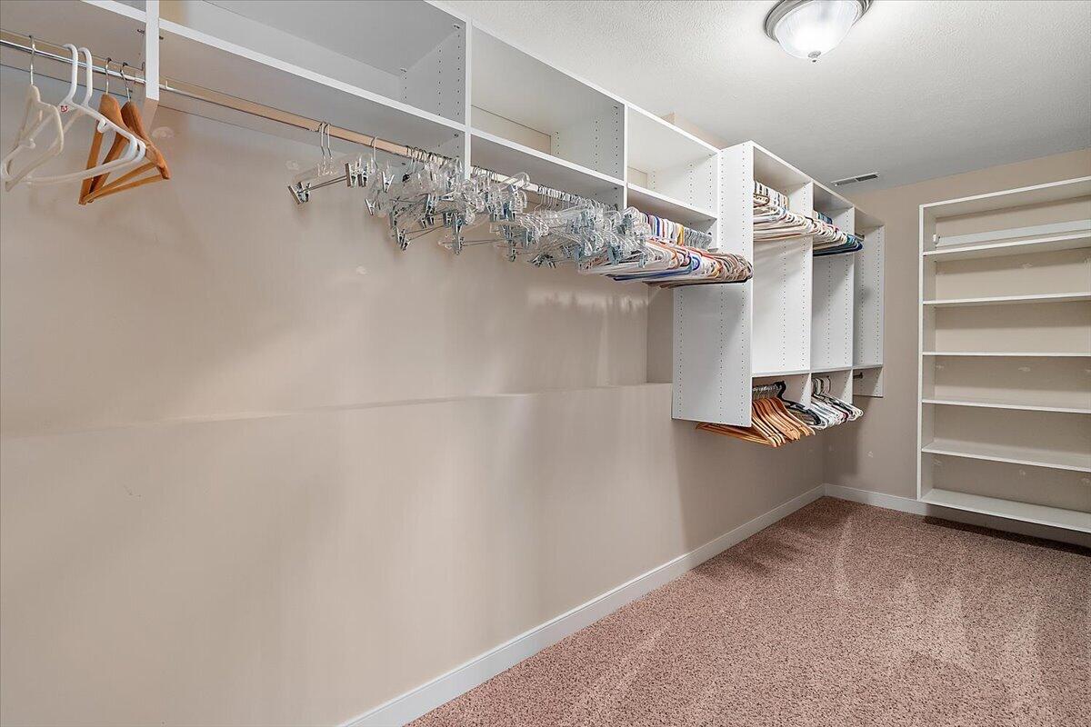 361 Scouts Hill Holland MI 49424