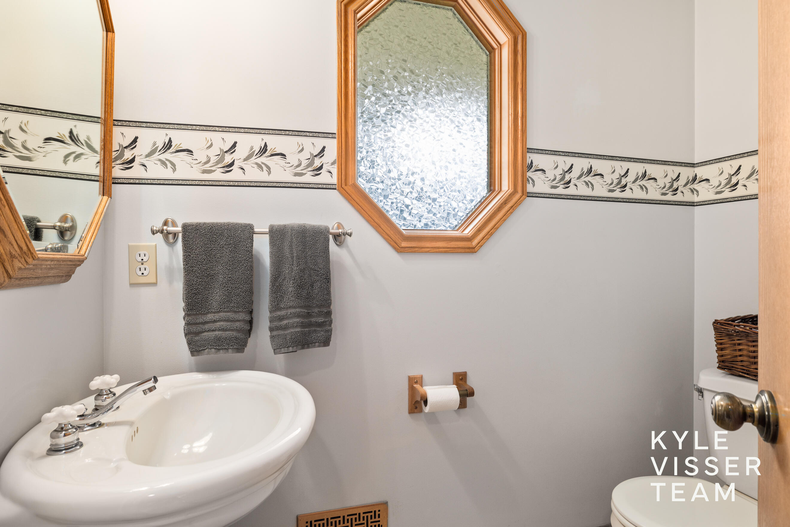 1873 Grand River Drive NE Ada MI 49301