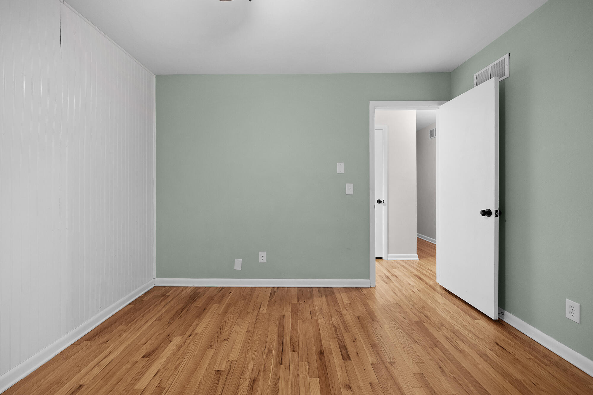 1335 Calhoun Street Kalamazoo MI 49006