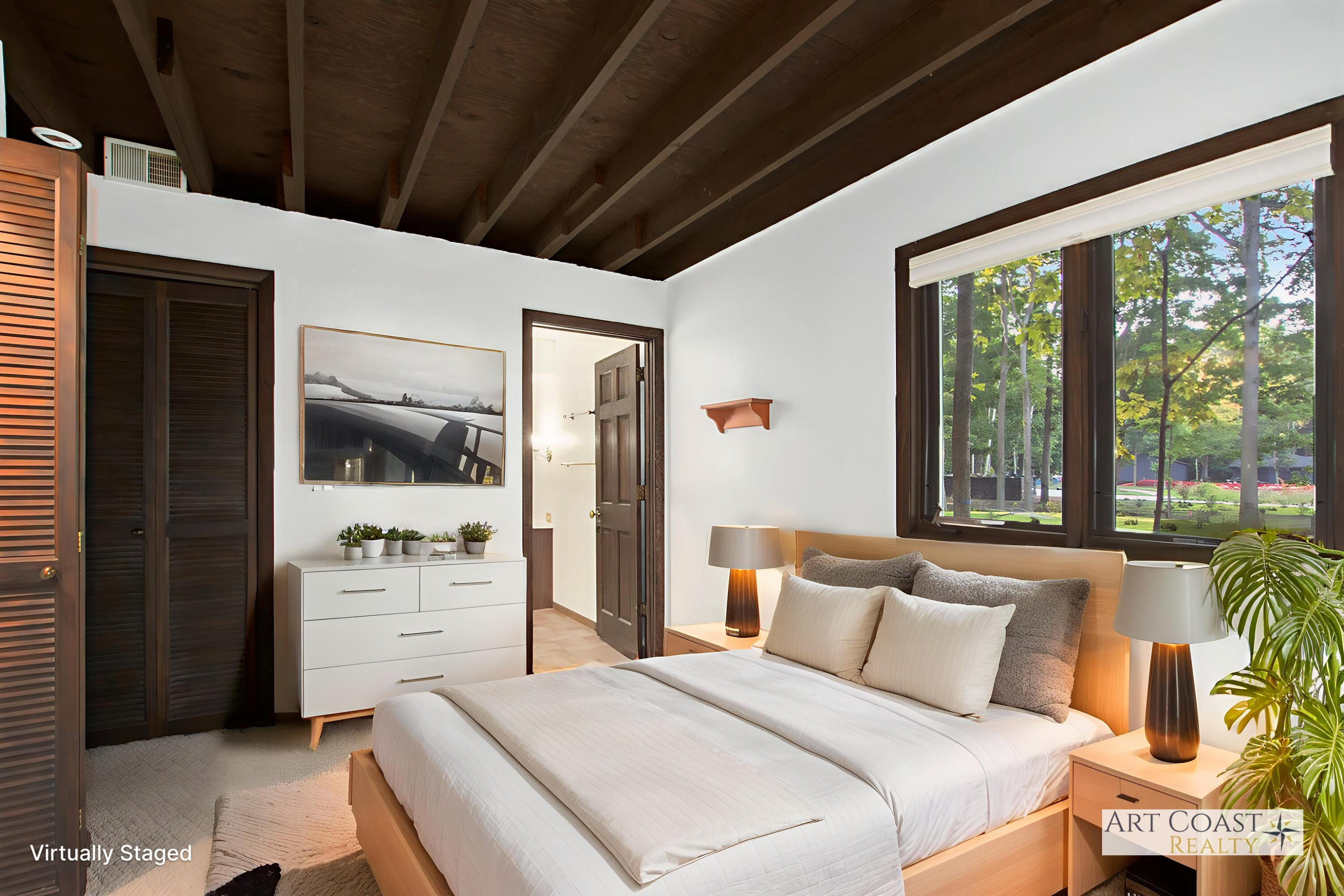 2580 Lakeshore Drive Fennville MI 49408