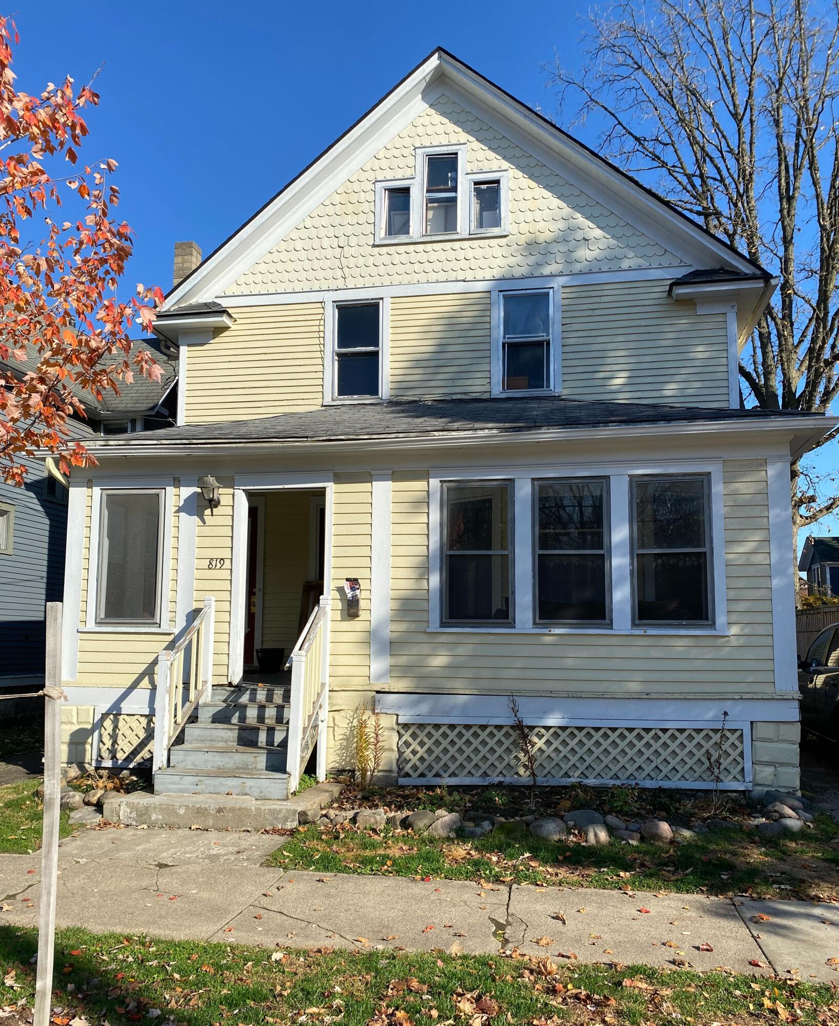 819 Oak Street Kalamazoo MI 49008