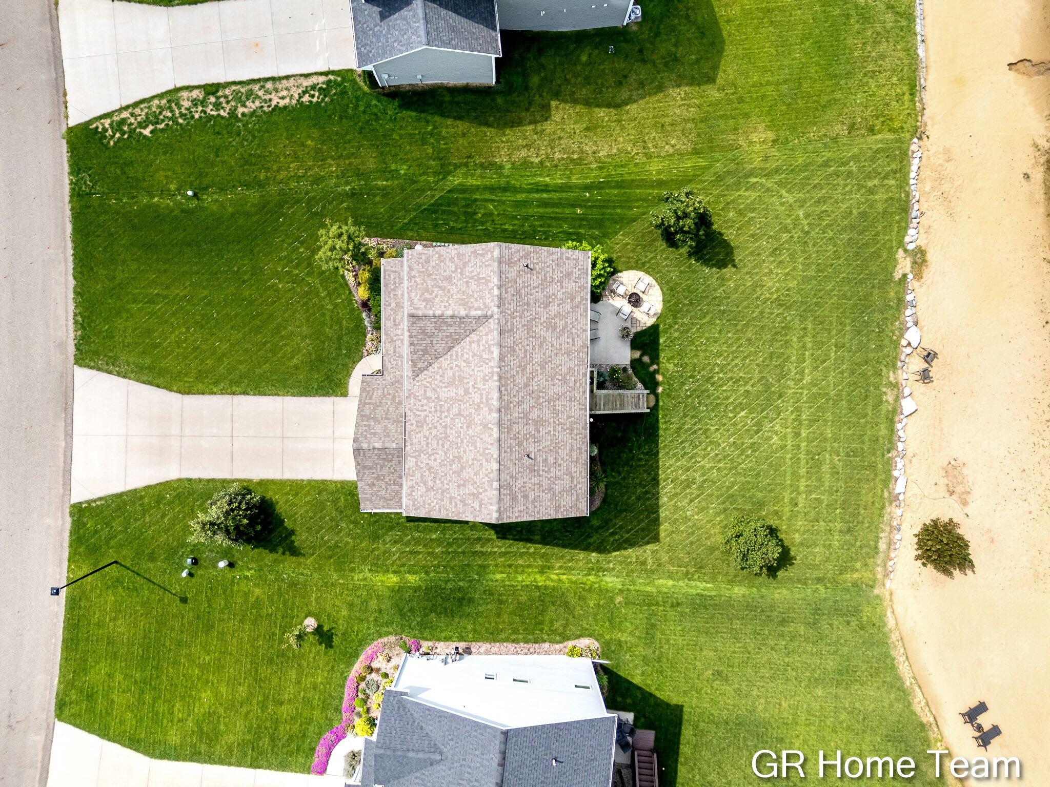 14479 Tupelo Drive West Olive MI 49460