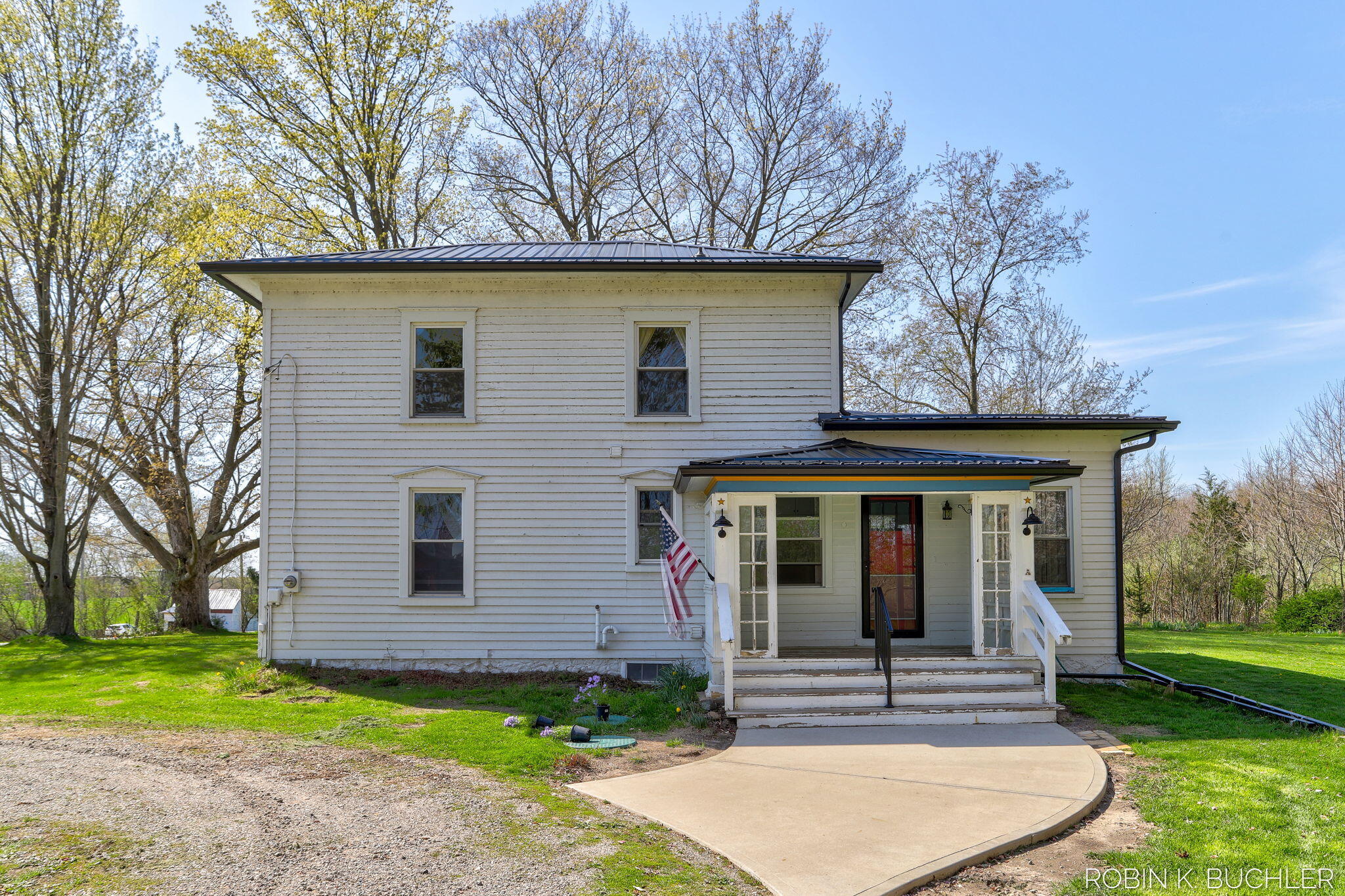 1614 66th Street Fennville MI 49408