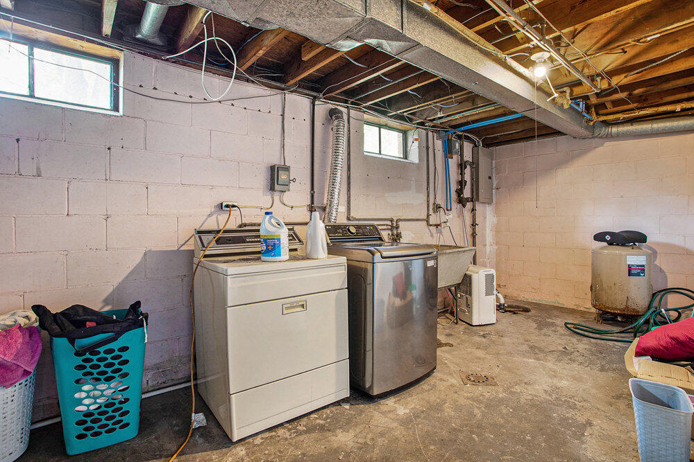 2022 Krolow Street Benton Harbor MI 49022