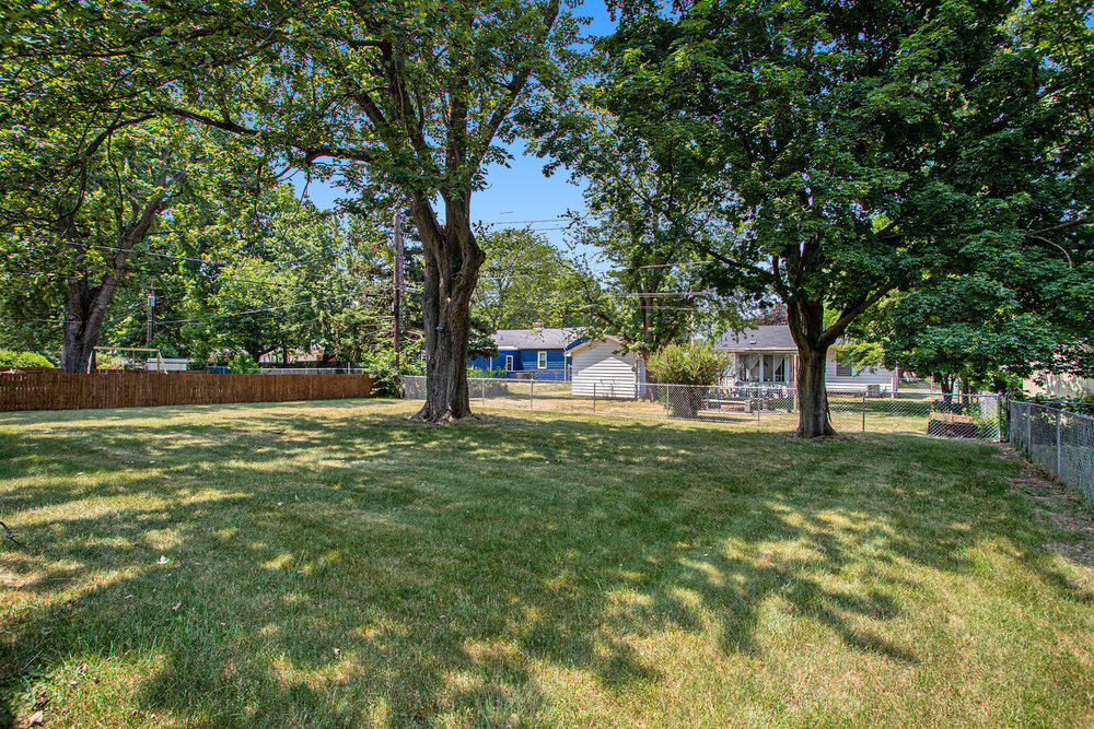 2022 Krolow Street Benton Harbor MI 49022